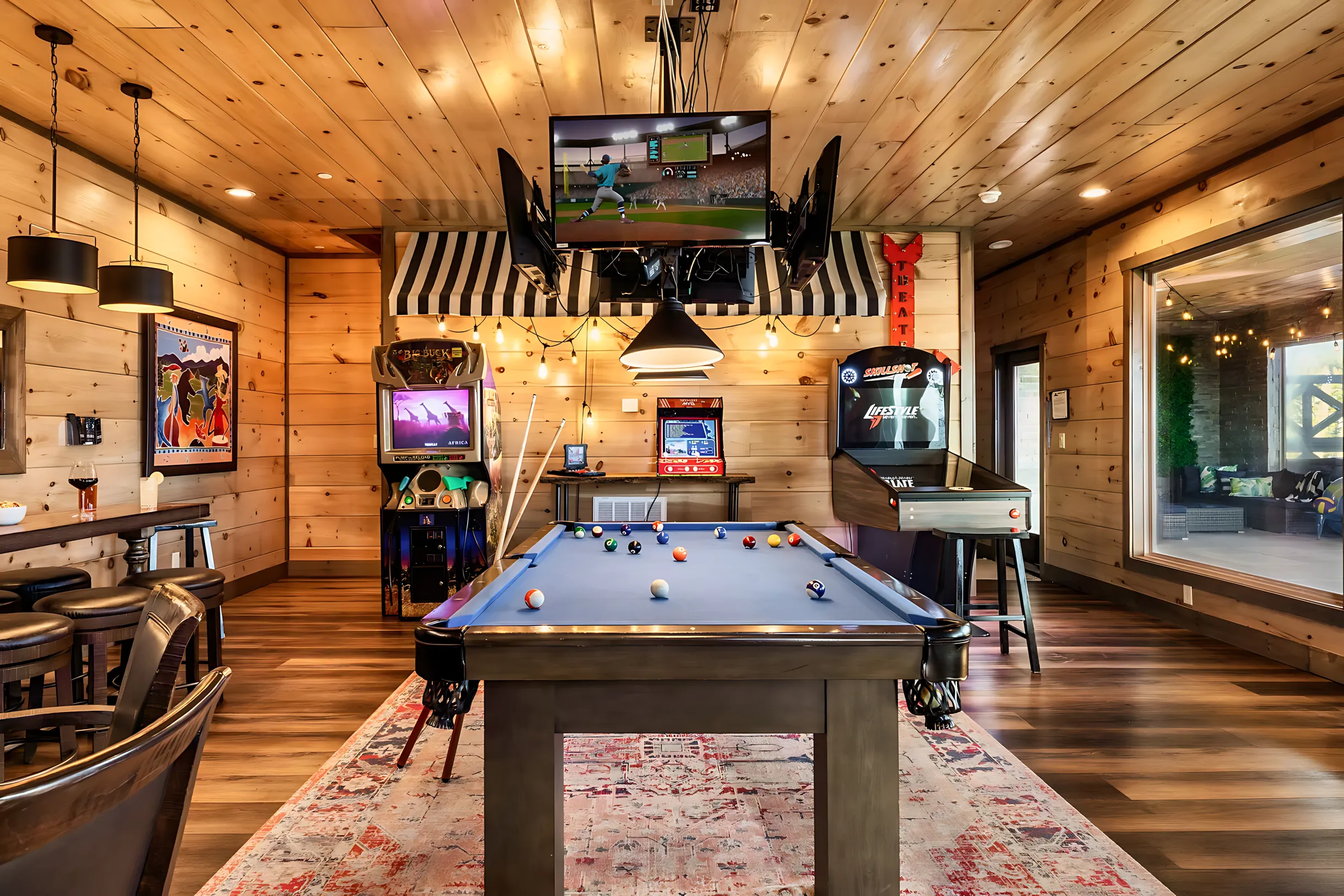 Wander Pigeon Forge Eagle #34