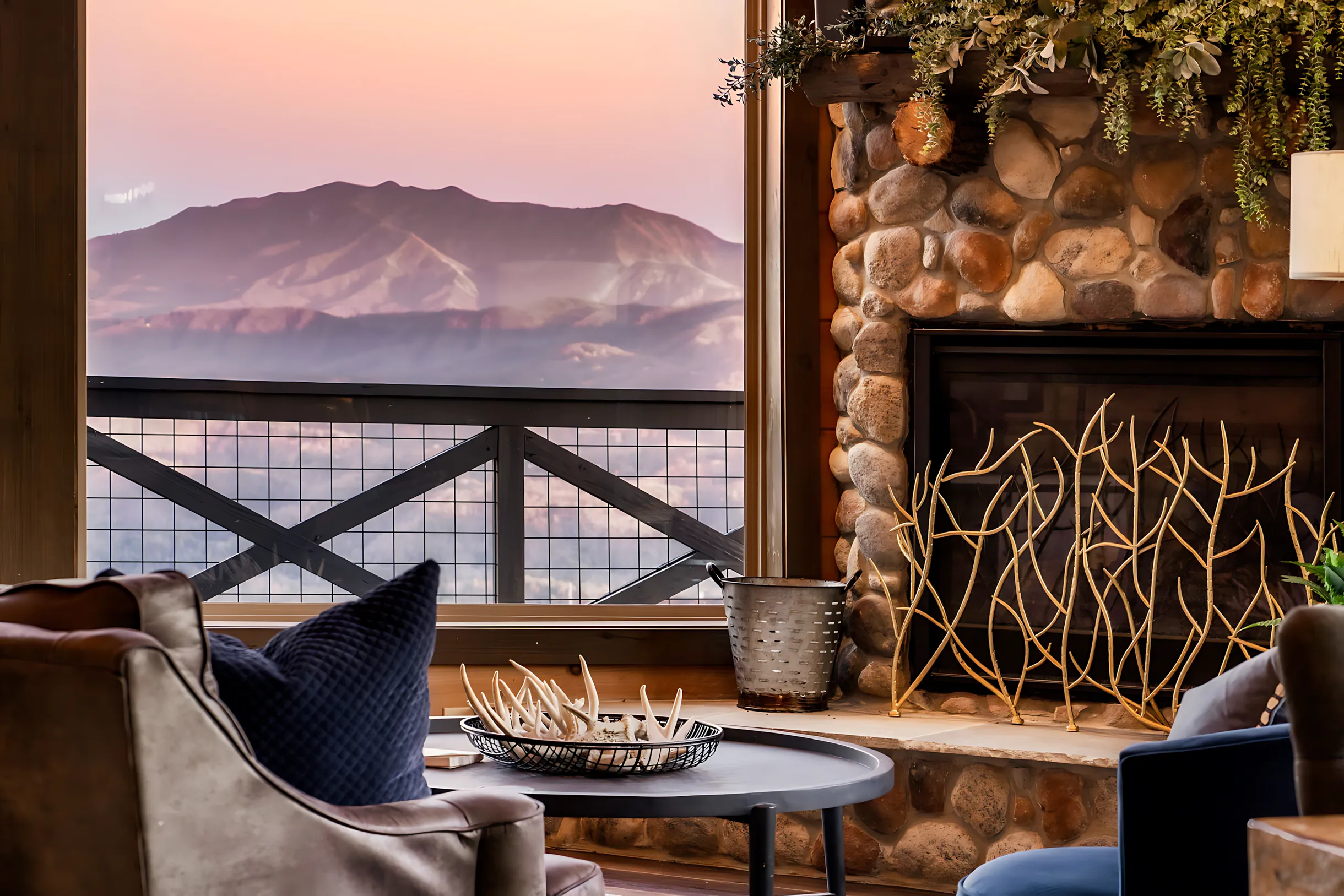 Wander Pigeon Forge Eagle #40