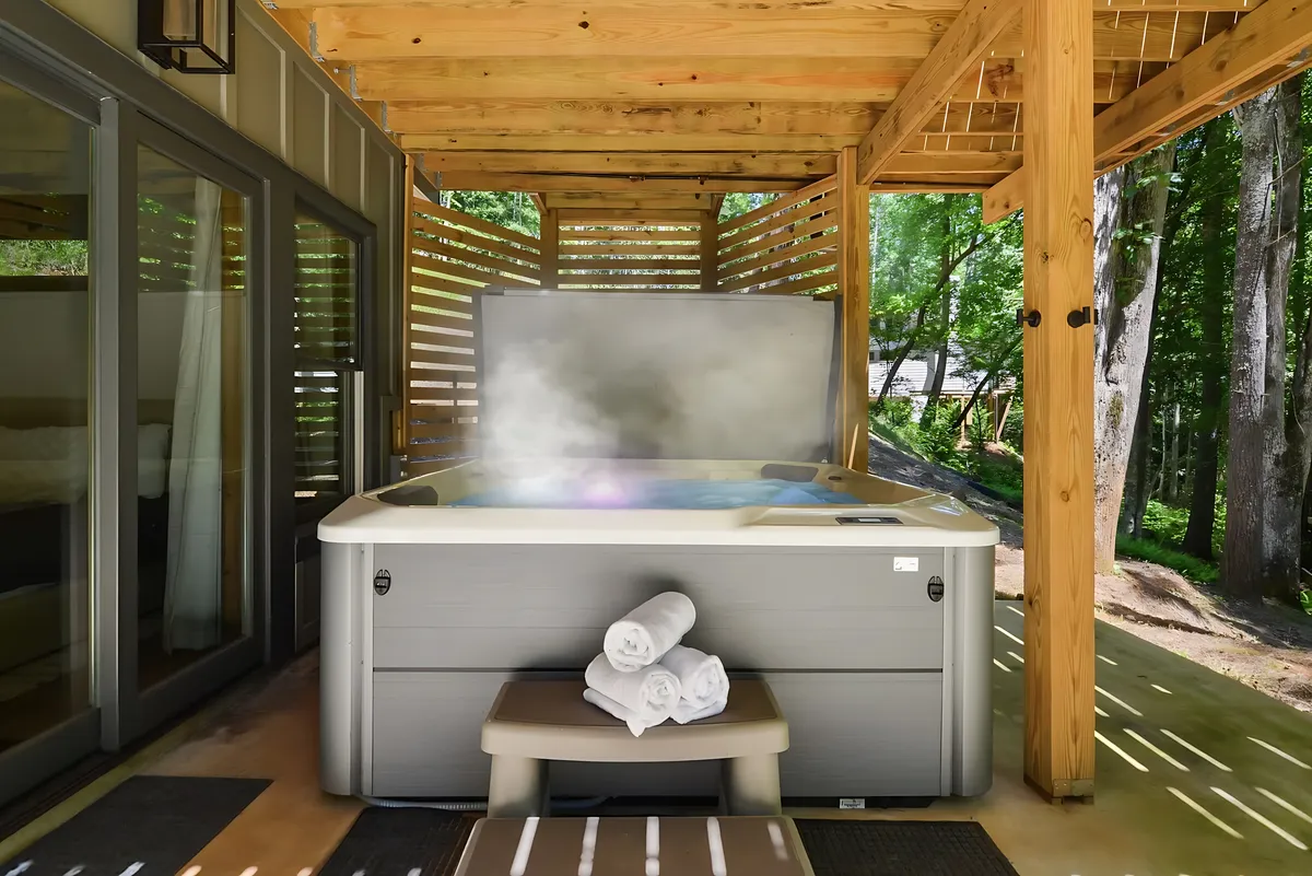 Wander Blue Ridge Hollow