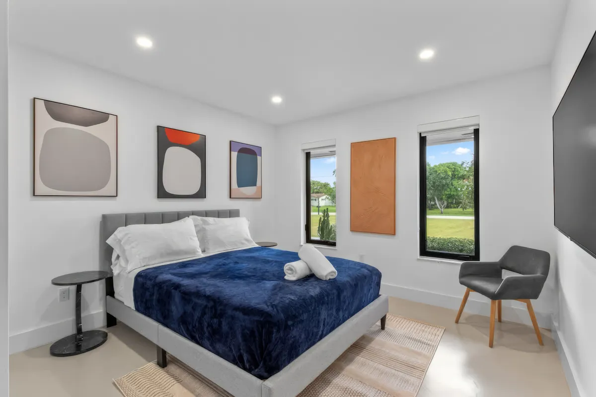Bedroom 3 image
