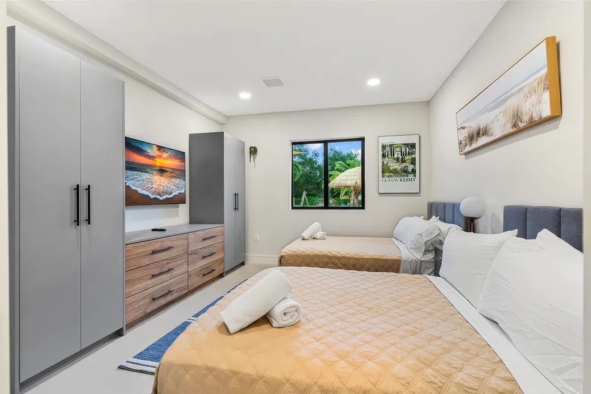 Bedroom 3 image
