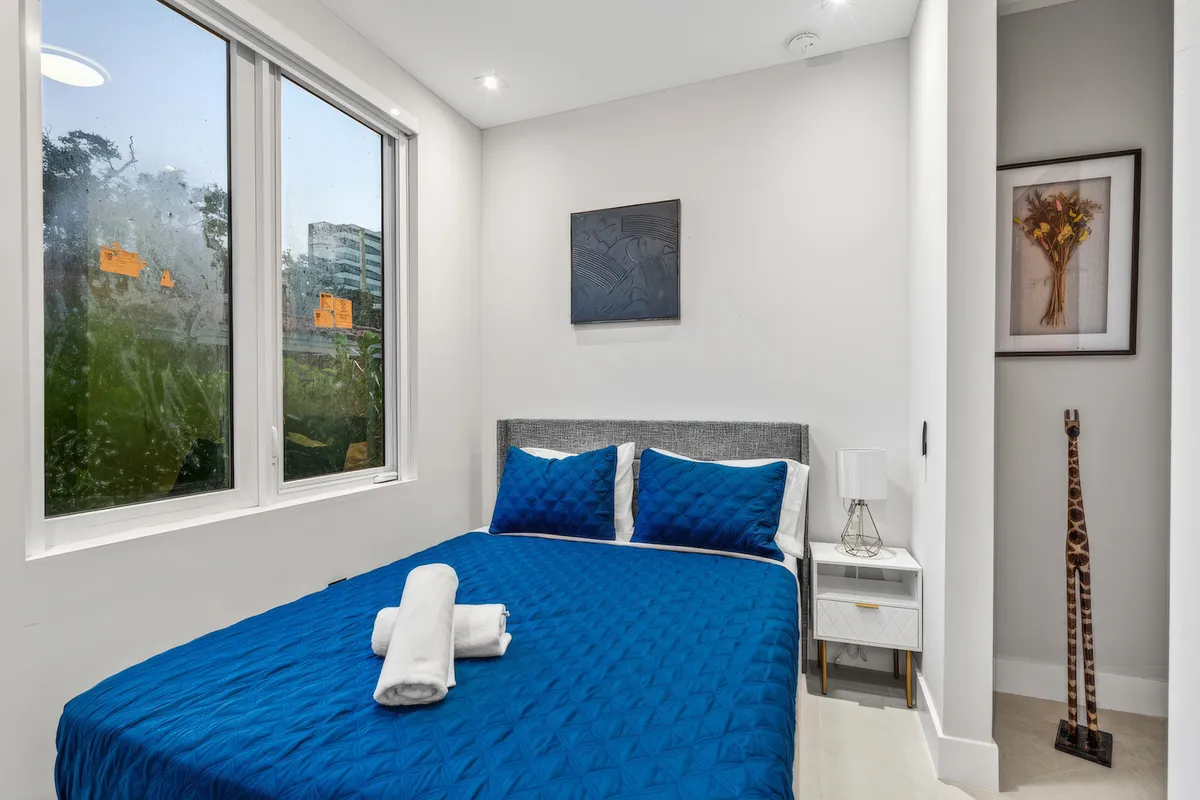 Bedroom 5 image