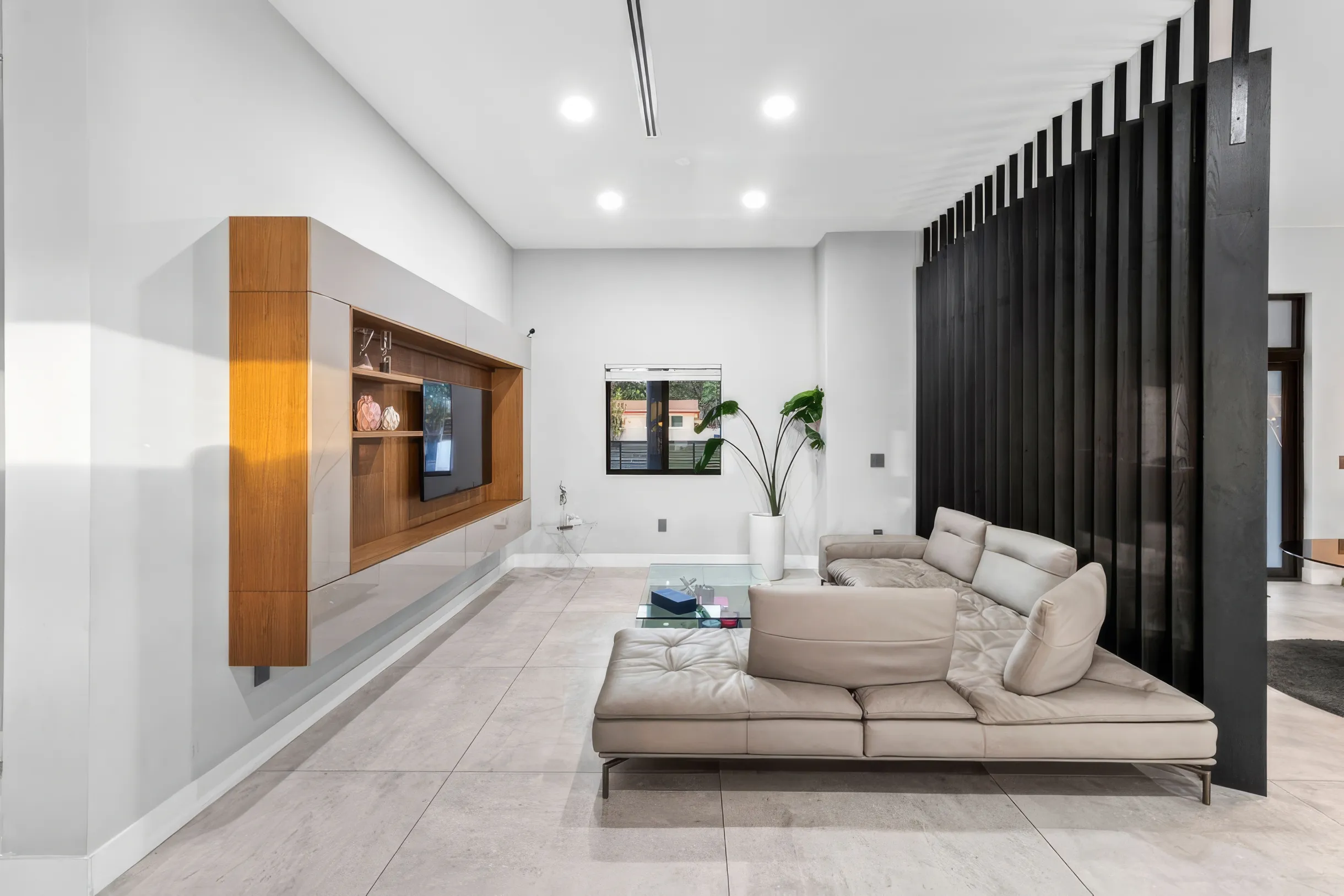 Wander North Miami Beach #23