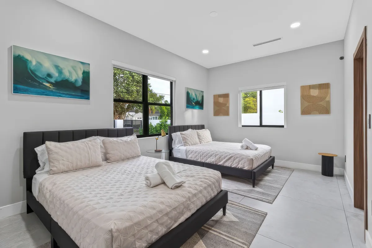 Bedroom 3 image
