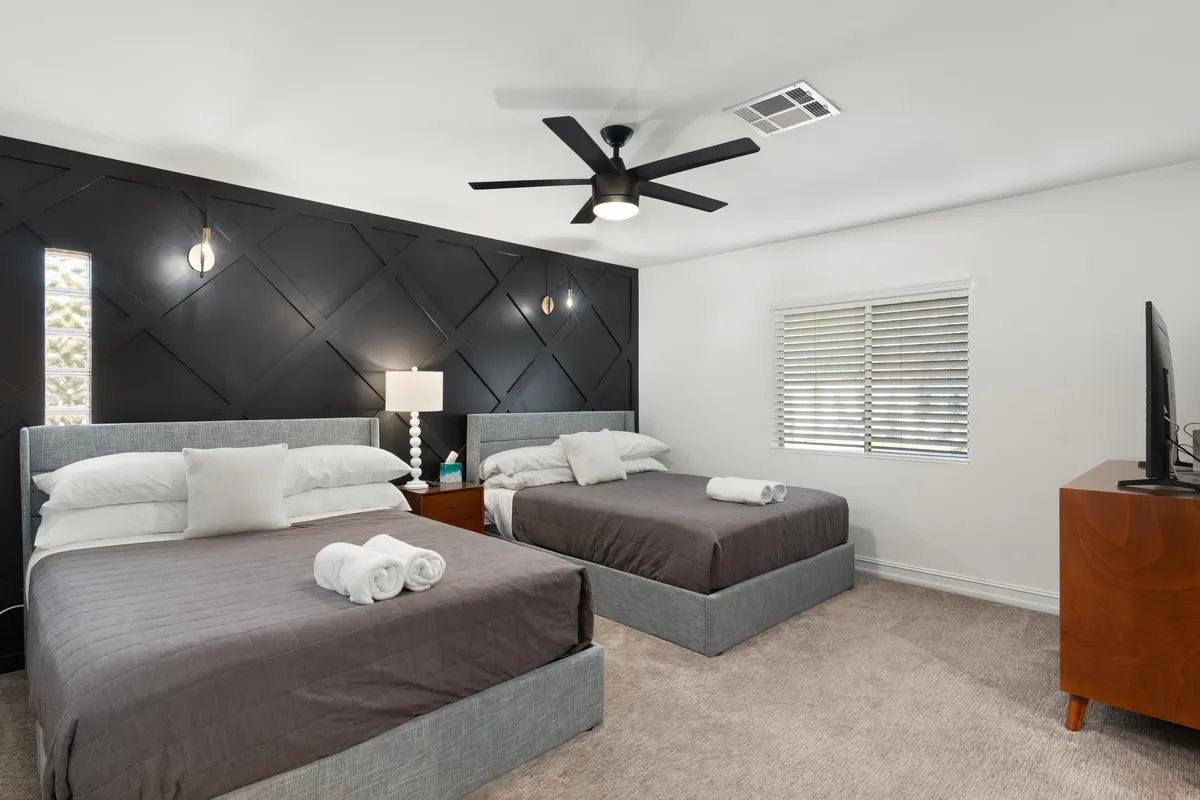 Bedroom 5 image