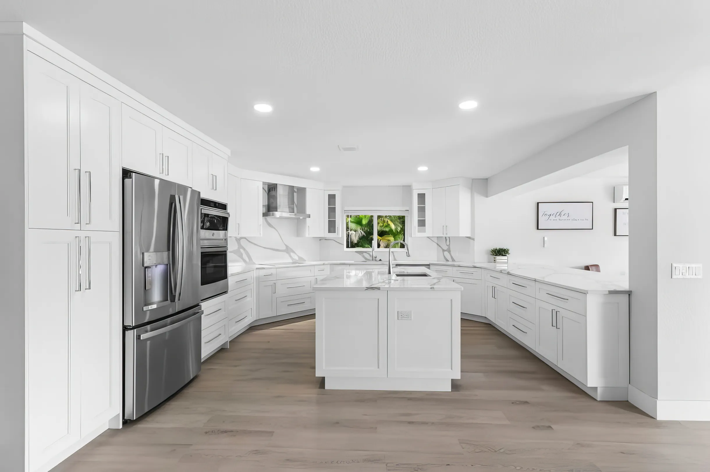 Wander Miami Manor #10