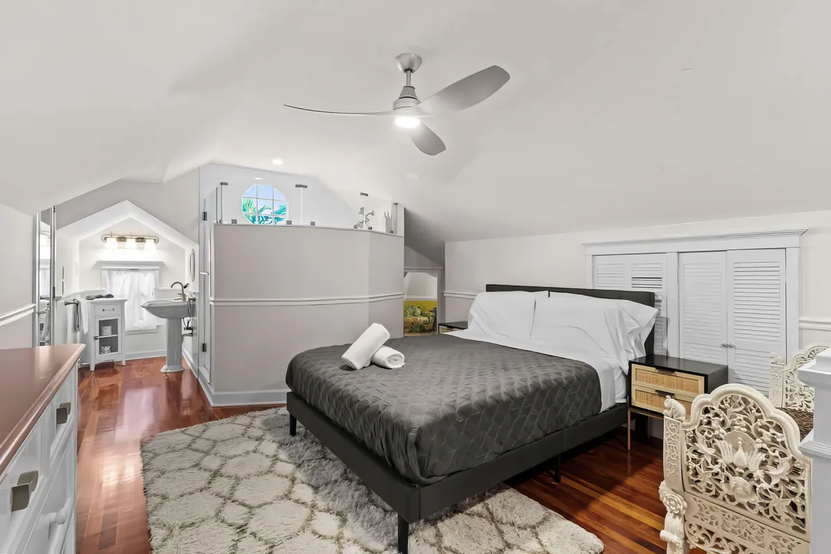 Bedroom 4 image
