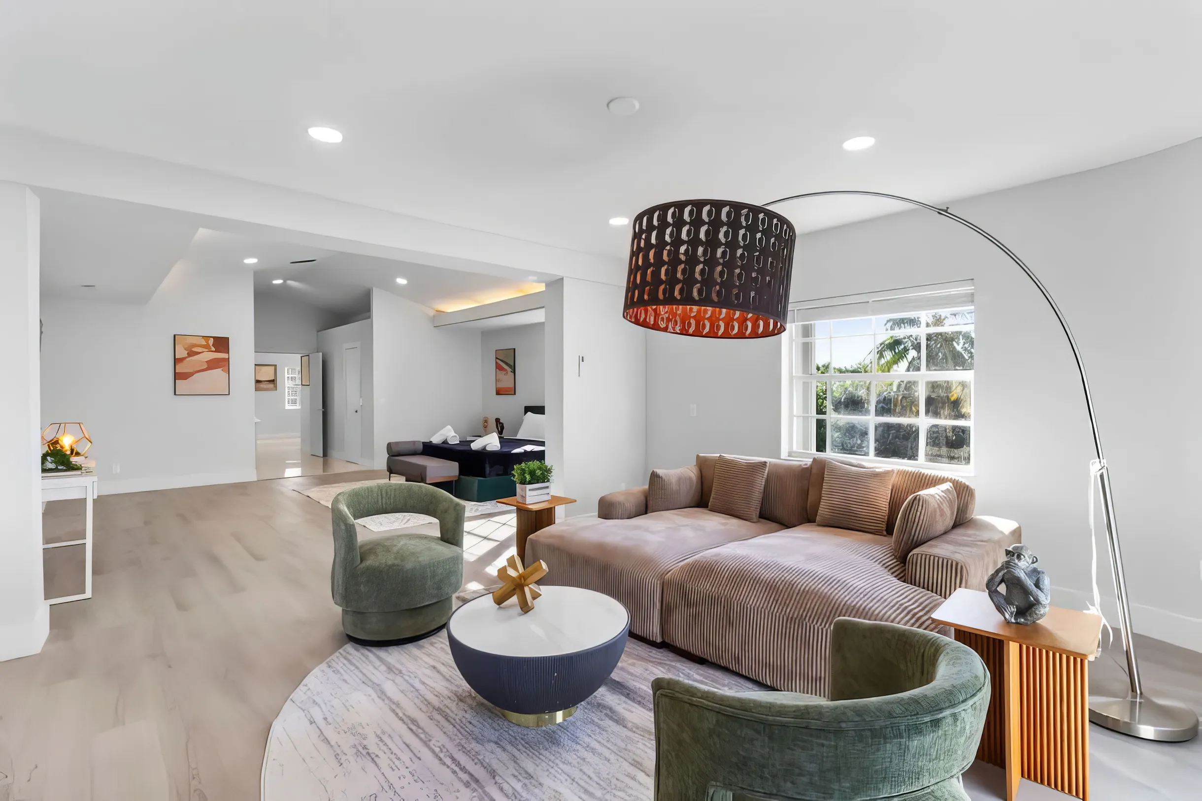 Wander Miami Manor #51