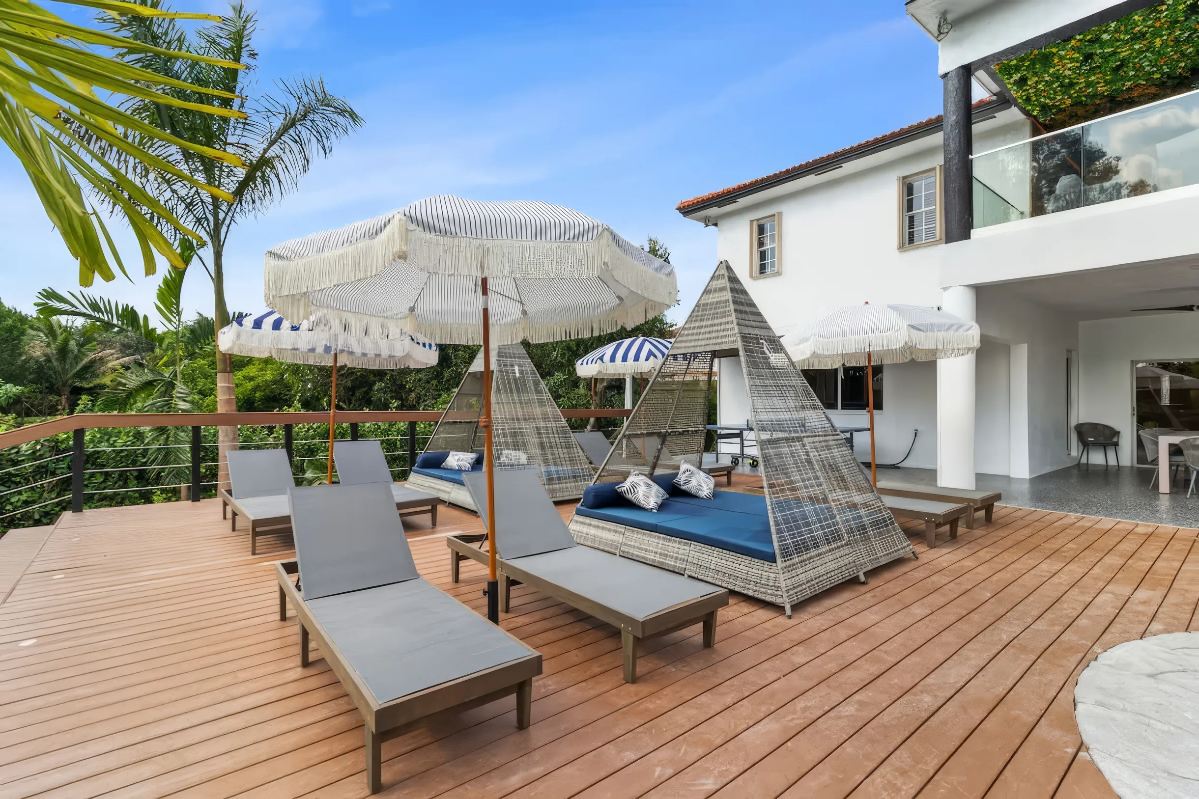 Wander Miami Manor #59