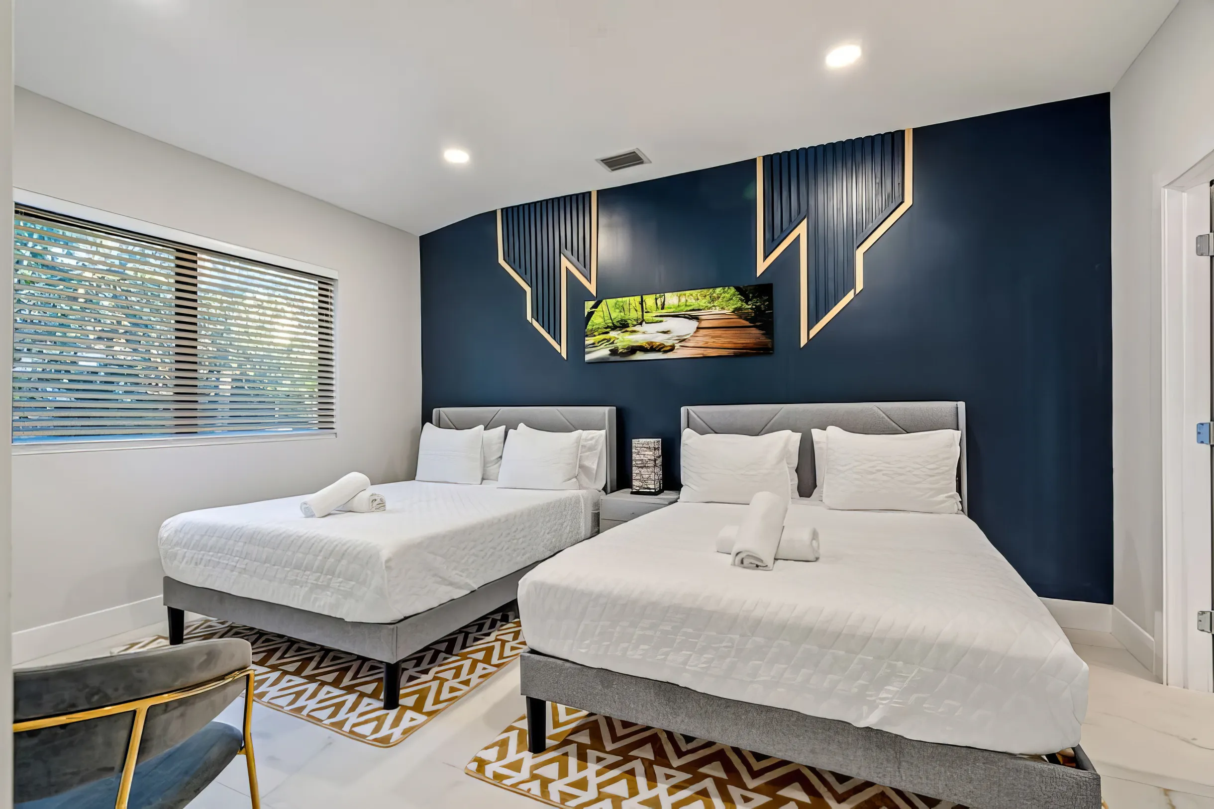 Wander Biscayne Palms #9