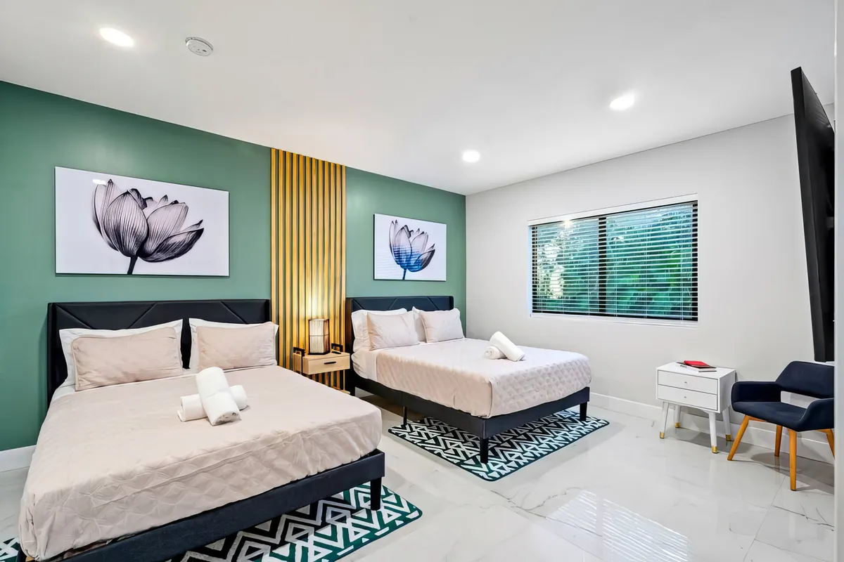 Bedroom 5 image