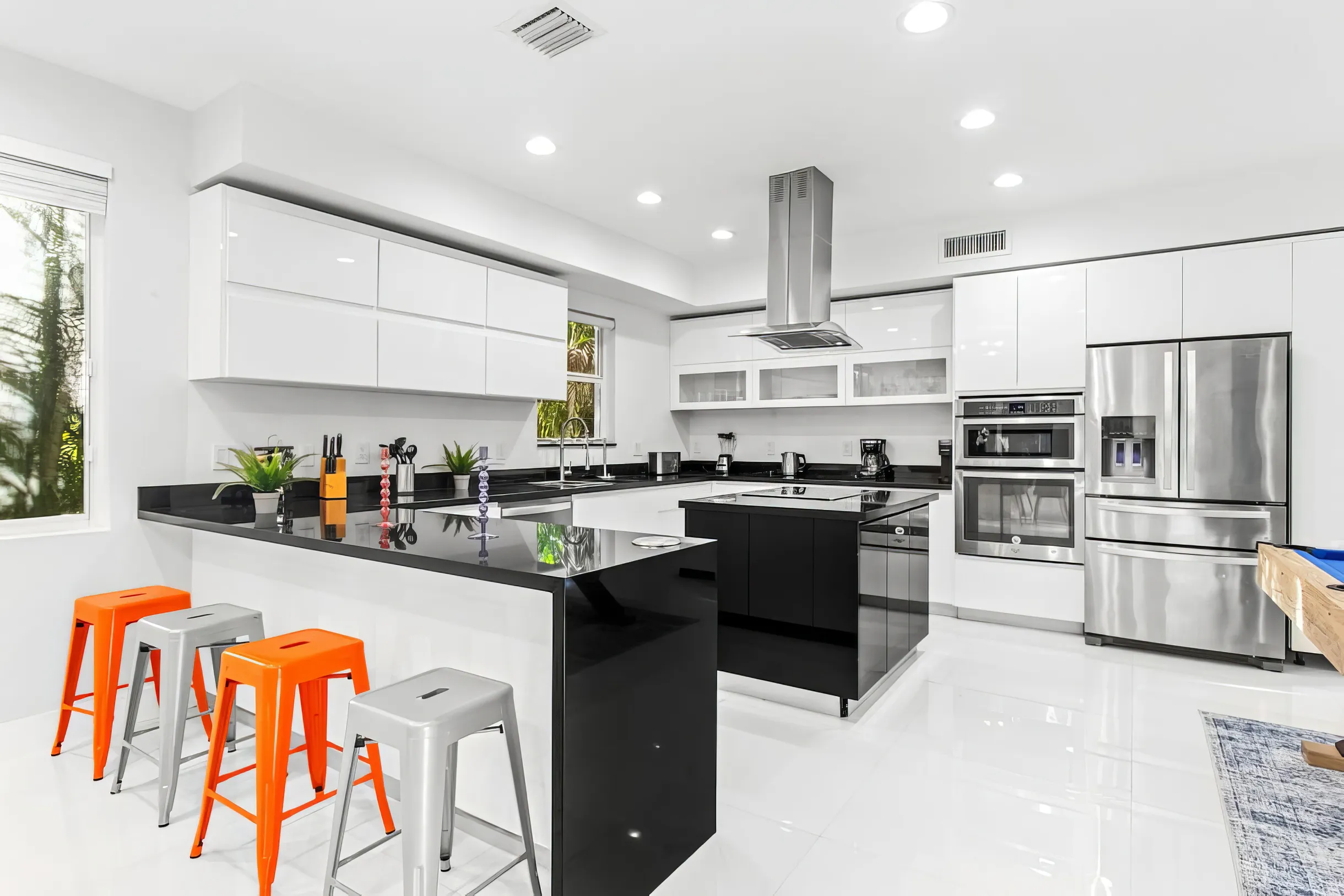 Wander Hollywood Beach Modern #9