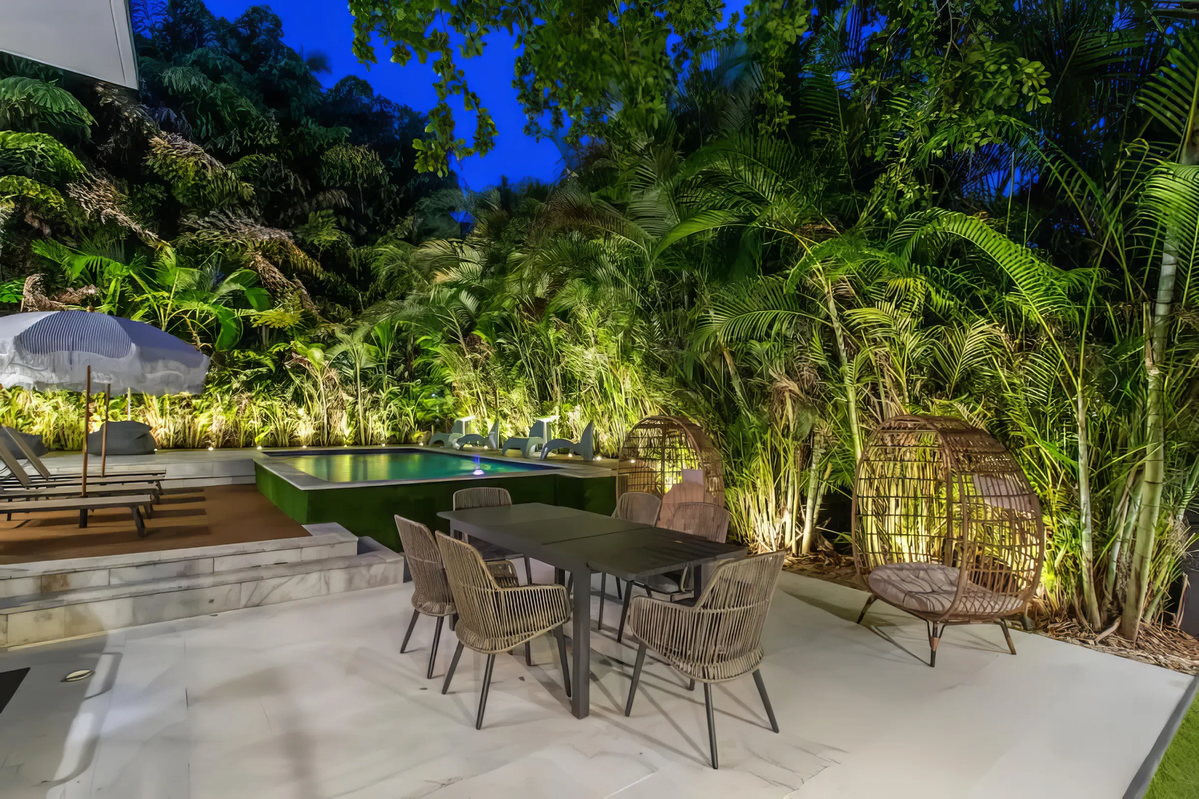 Wander Hollywood Beach Modern #38