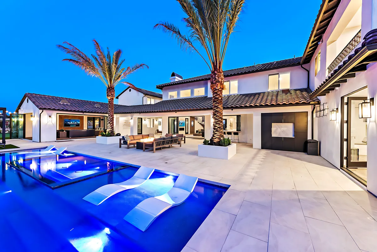 Wander Temecula Estate