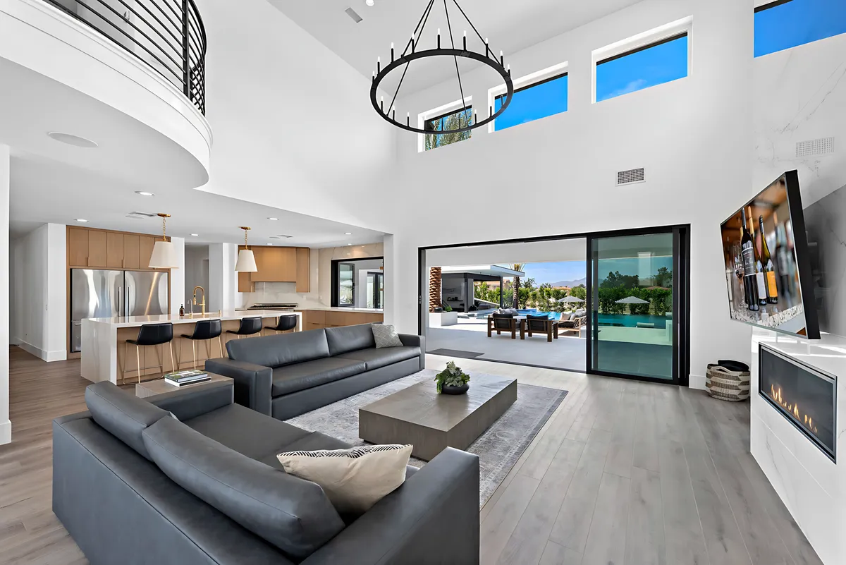 Wander Temecula Estate