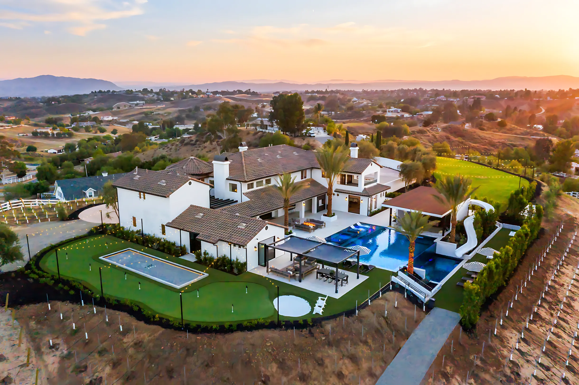 Wander Temecula Estate