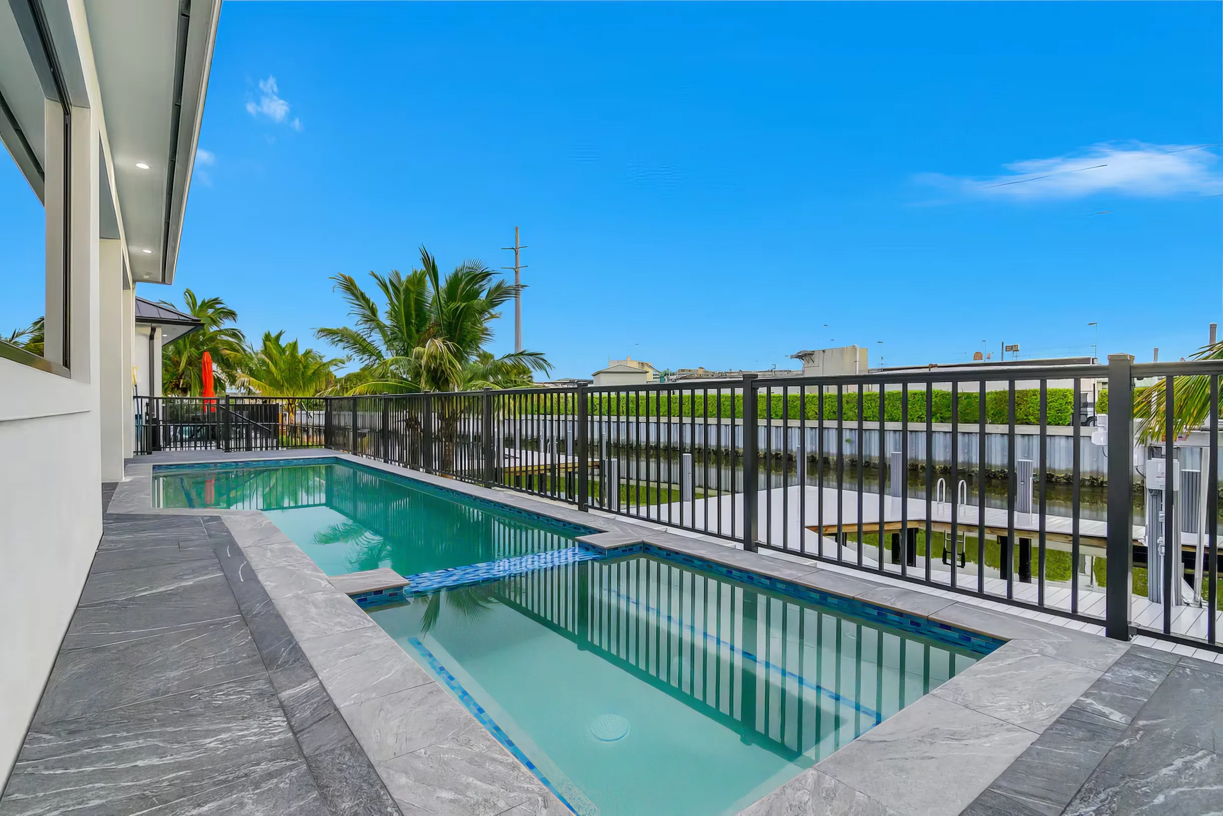 Marco Premium Escape/Waterfront #30