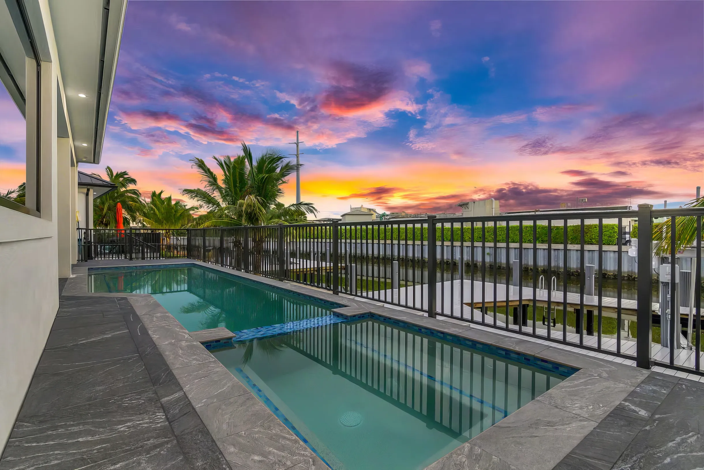 Marco Premium Escape/Waterfront #13