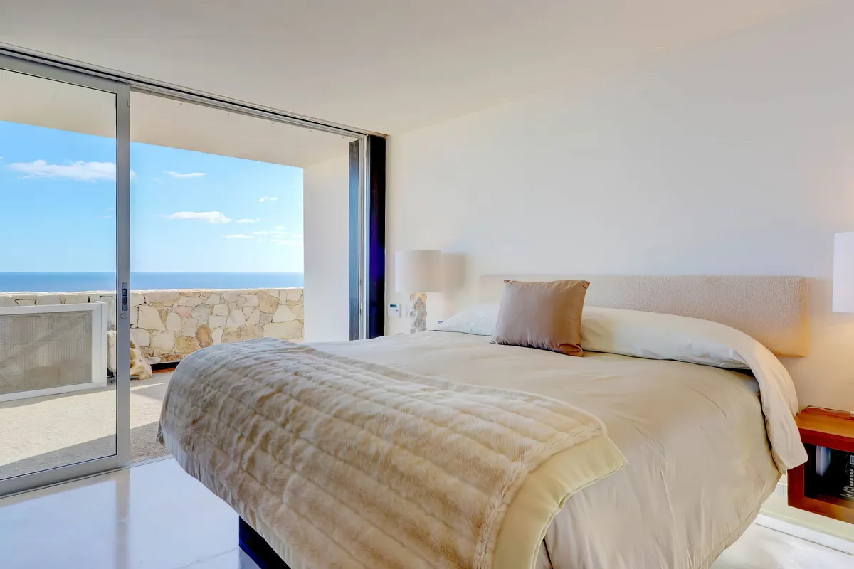 Bedroom 3 image