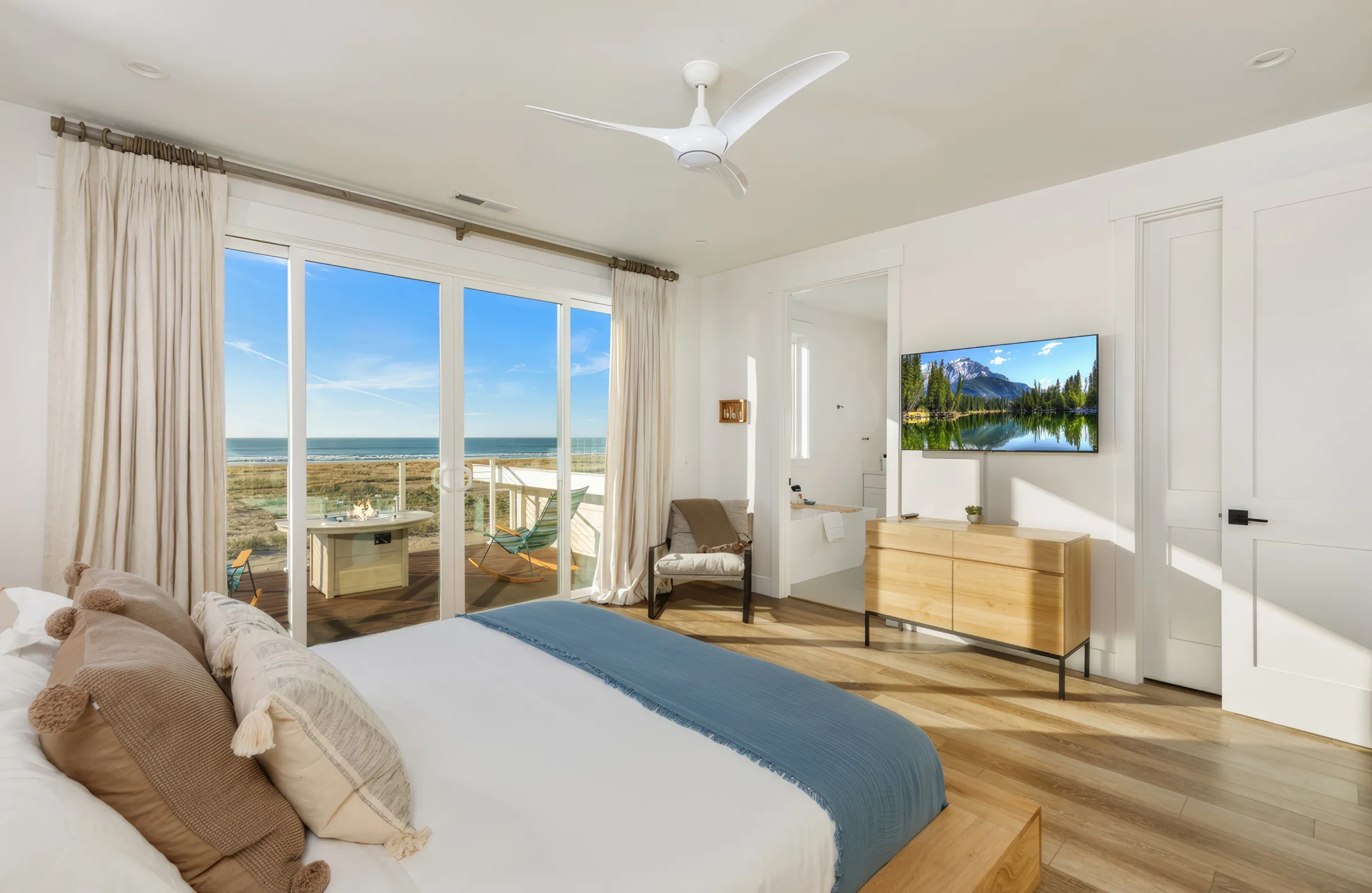 Wander Westport Beachfront #25