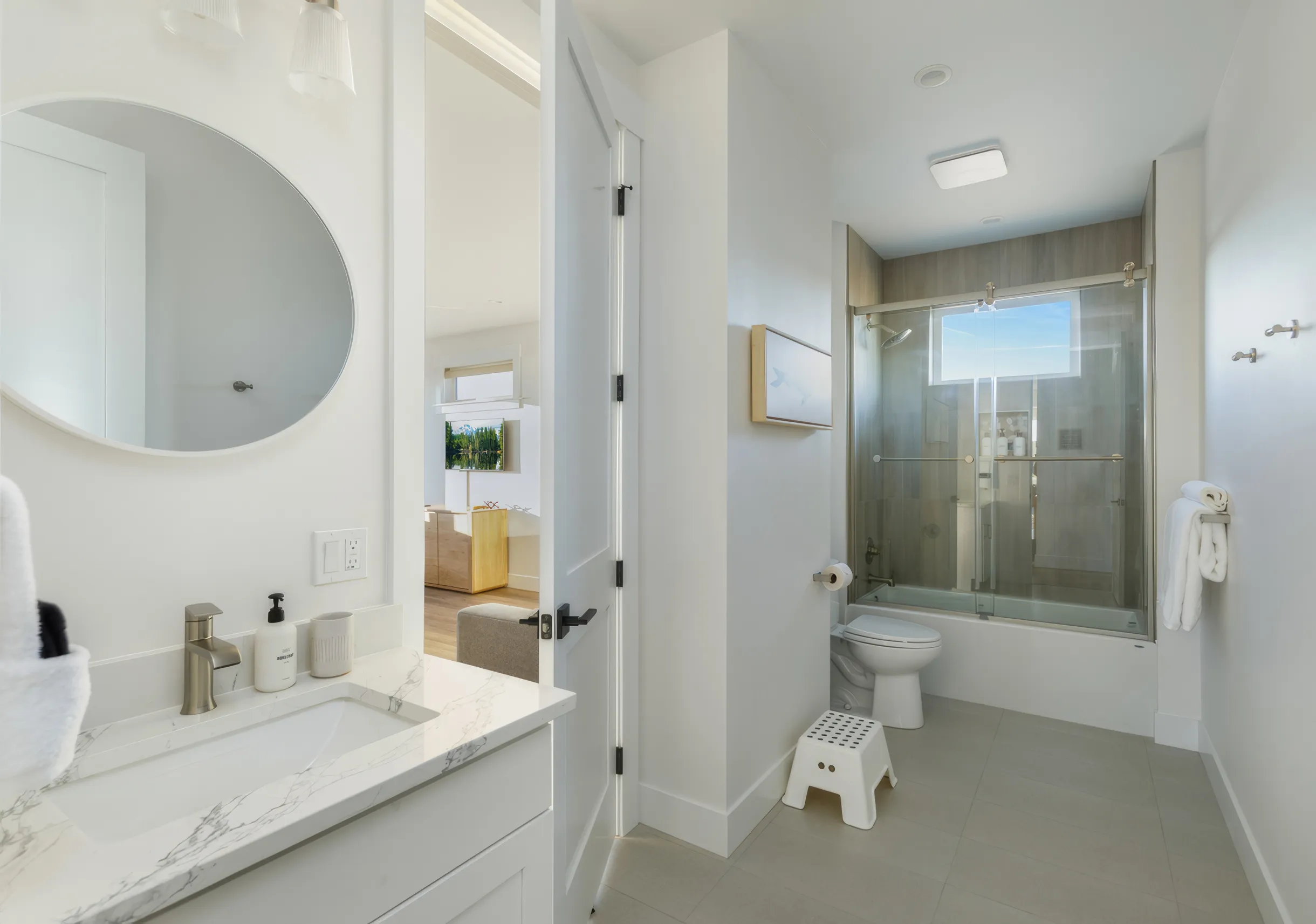 Wander Westport Beachfront #17