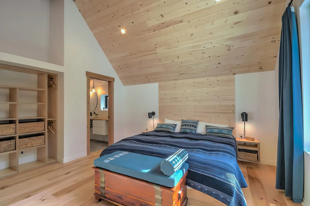 Bedroom 3 image