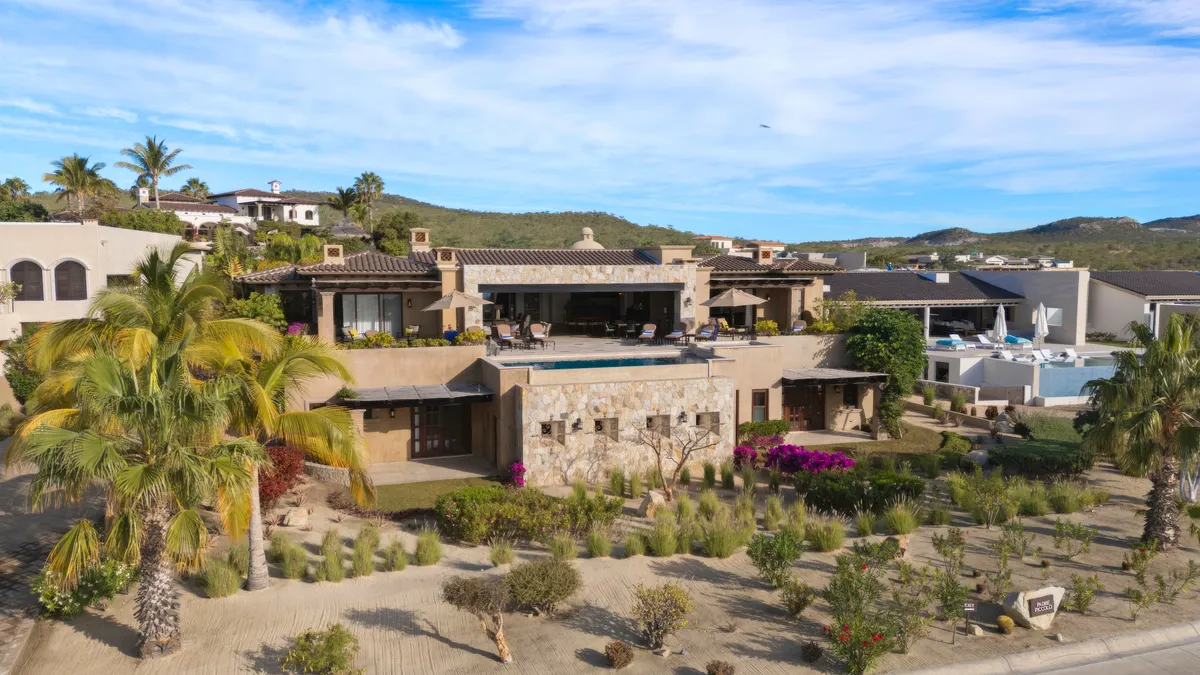 Wander Puerto Los Cabos #1