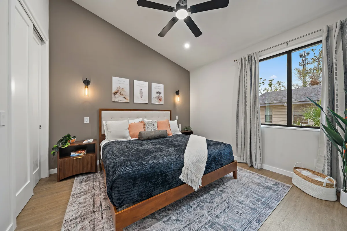 Bedroom 3 image