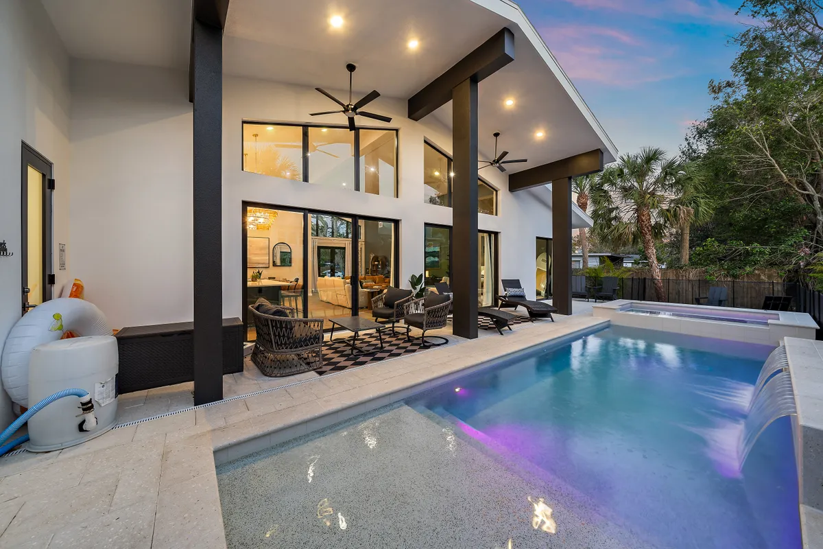 Wander Sarasota Retreat