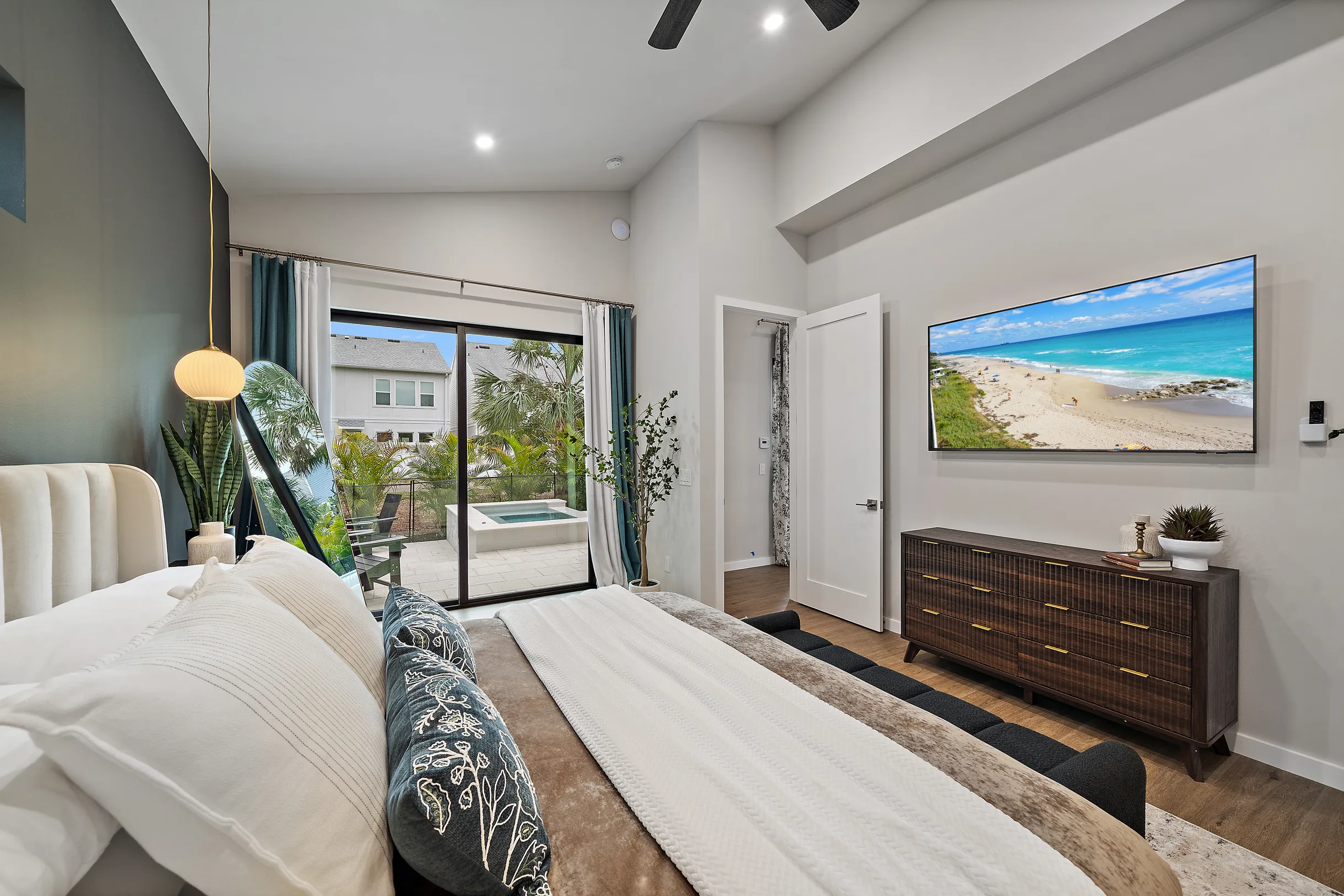 Wander Sarasota Retreat #49