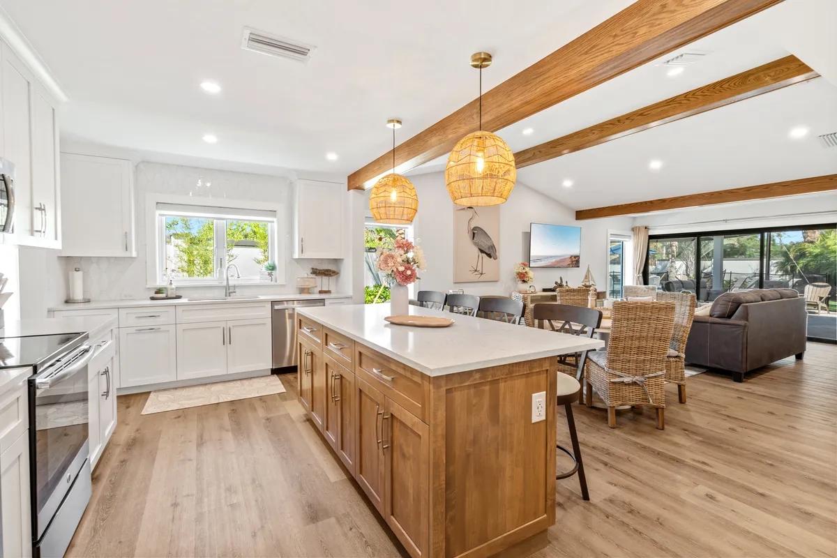 Wander Sarasota Paradise