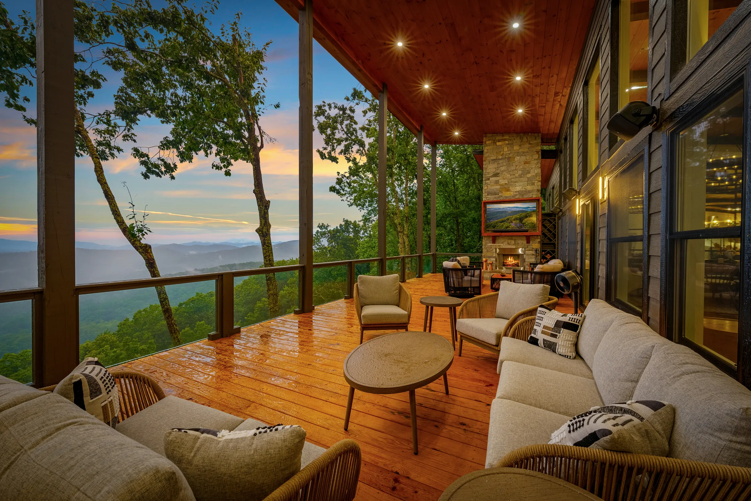 Blue Ridge Luxe, 180 Mtn Views, Sunsets, Sauna, Spa #62