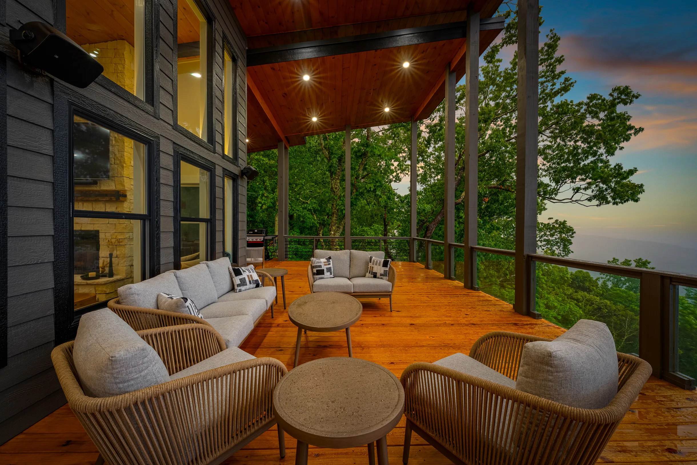 Blue Ridge Luxe, 180 Mtn Views, Sunsets, Sauna, Spa #79