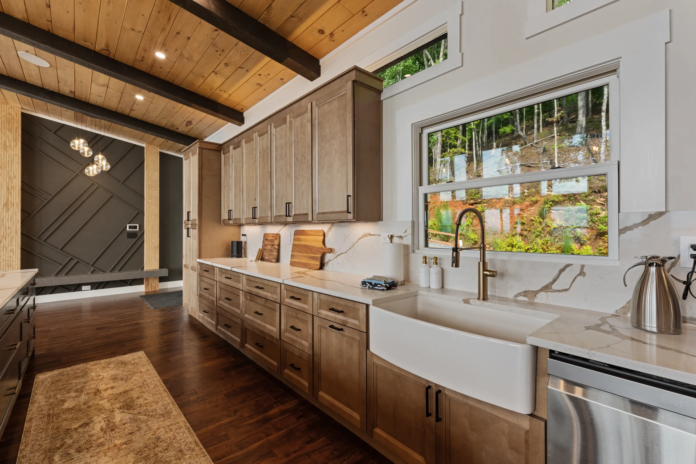 Blue Ridge Luxe, 180 Mtn Views, Sunsets, Sauna, Spa #117