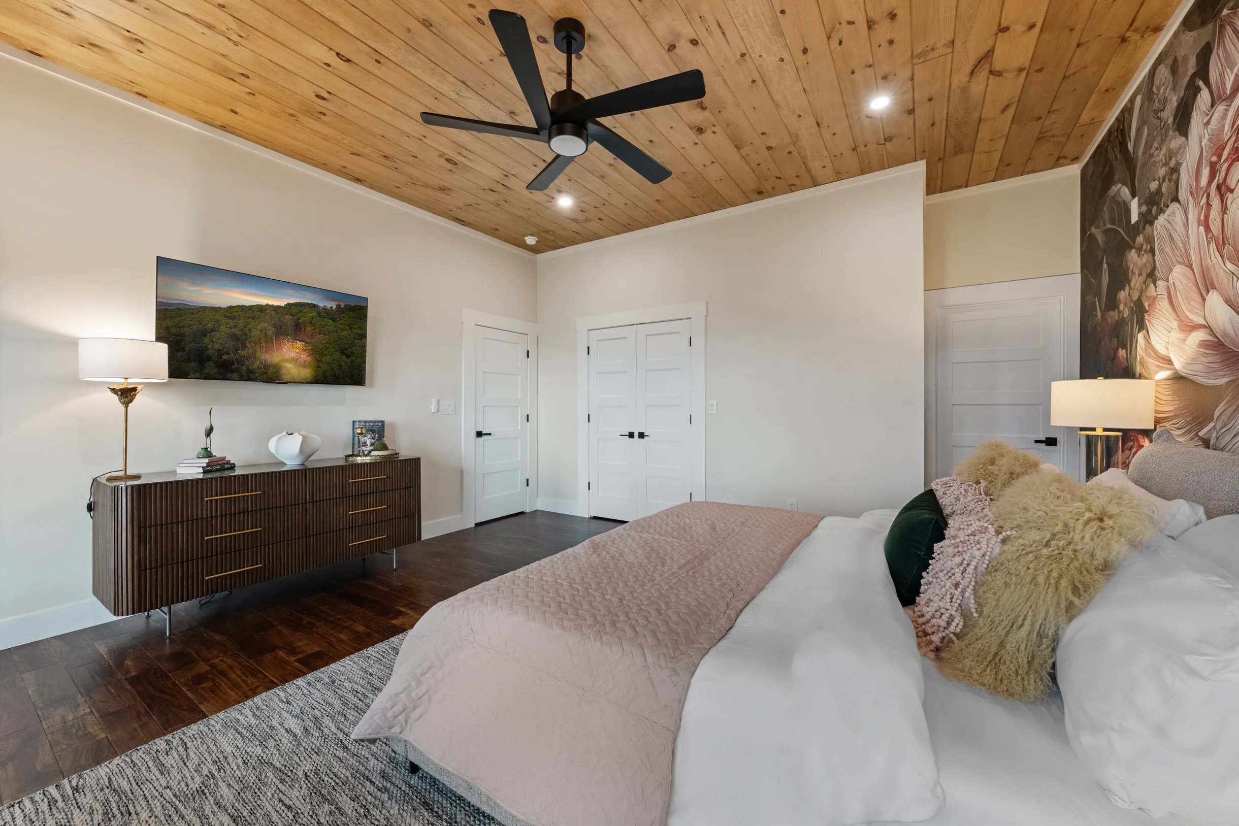 Blue Ridge Luxe, 180 Mtn Views, Sunsets, Sauna, Spa #69