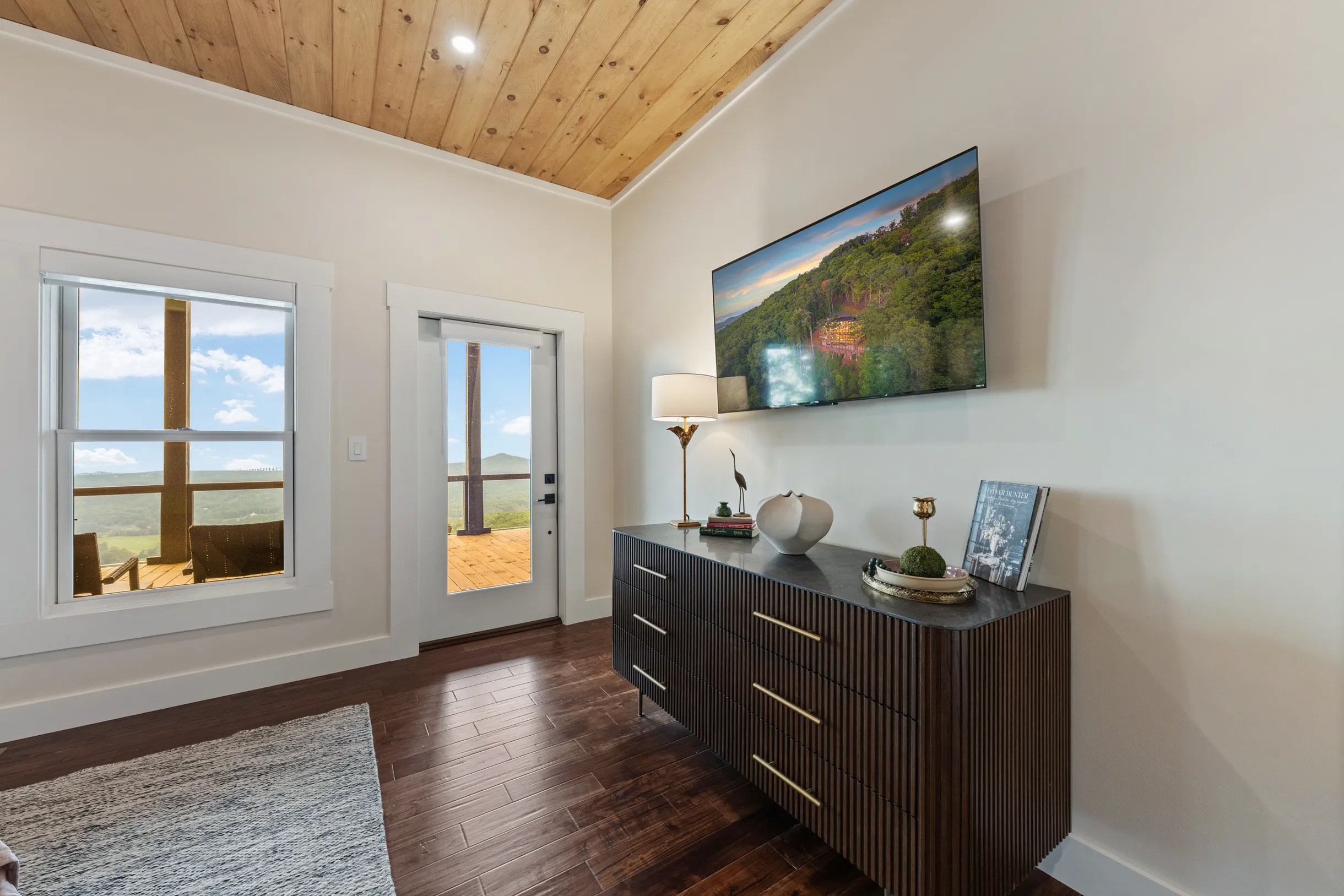 Blue Ridge Luxe, 180 Mtn Views, Sunsets, Sauna, Spa #86