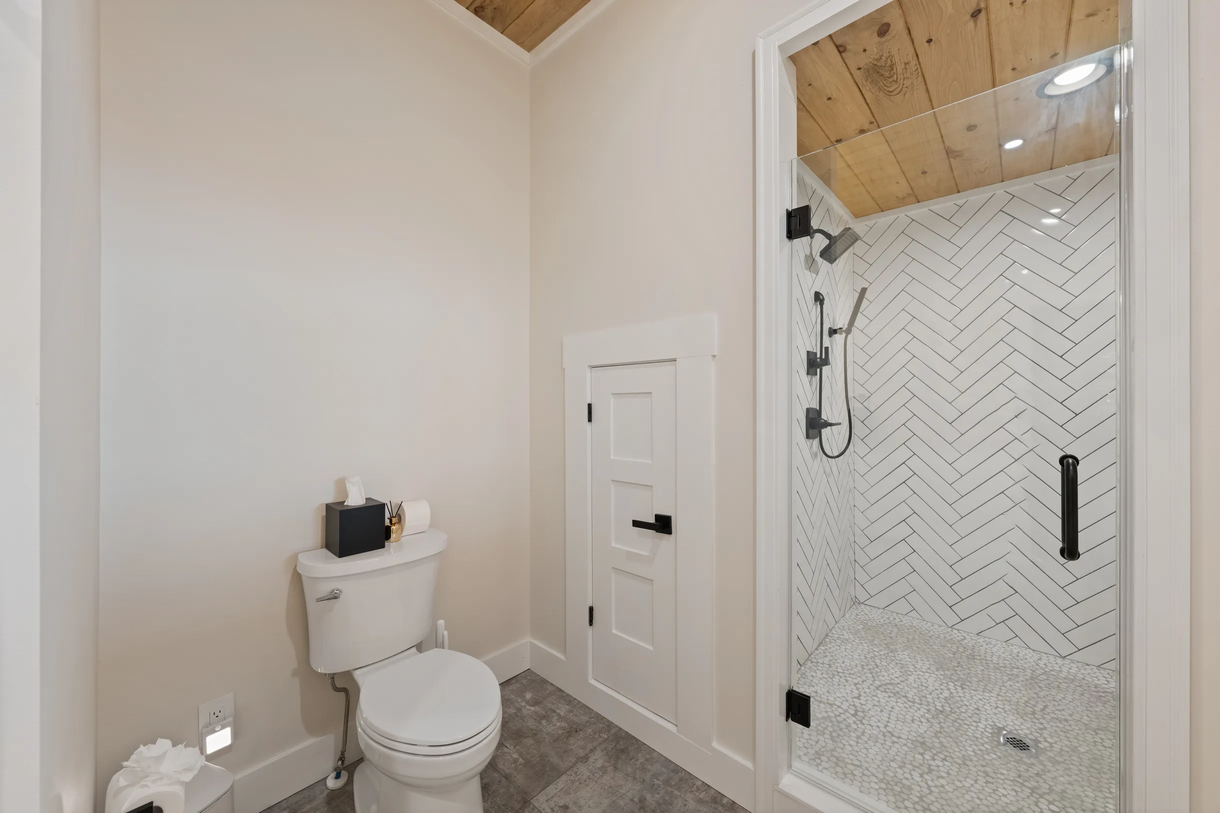 Blue Ridge Luxe, 180 Mtn Views, Sunsets, Sauna, Spa #99