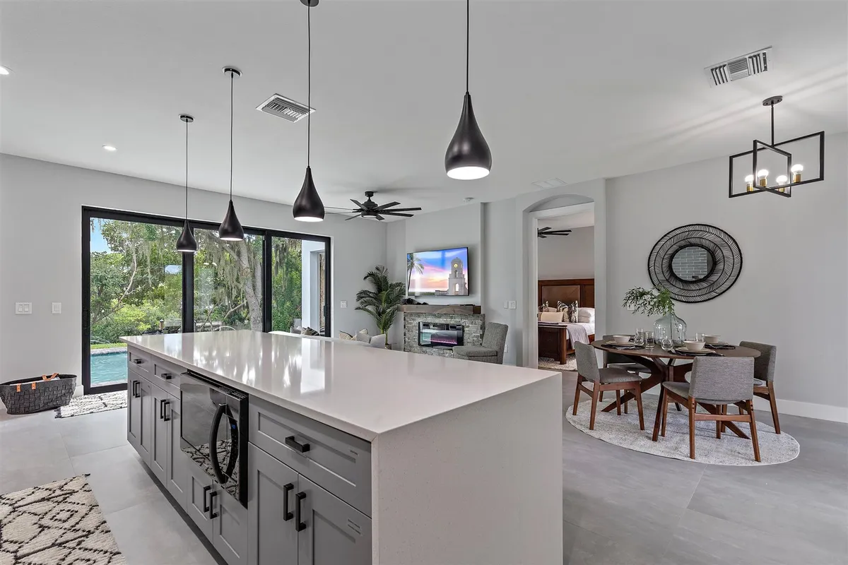 Wander Bradenton Waterfront #13