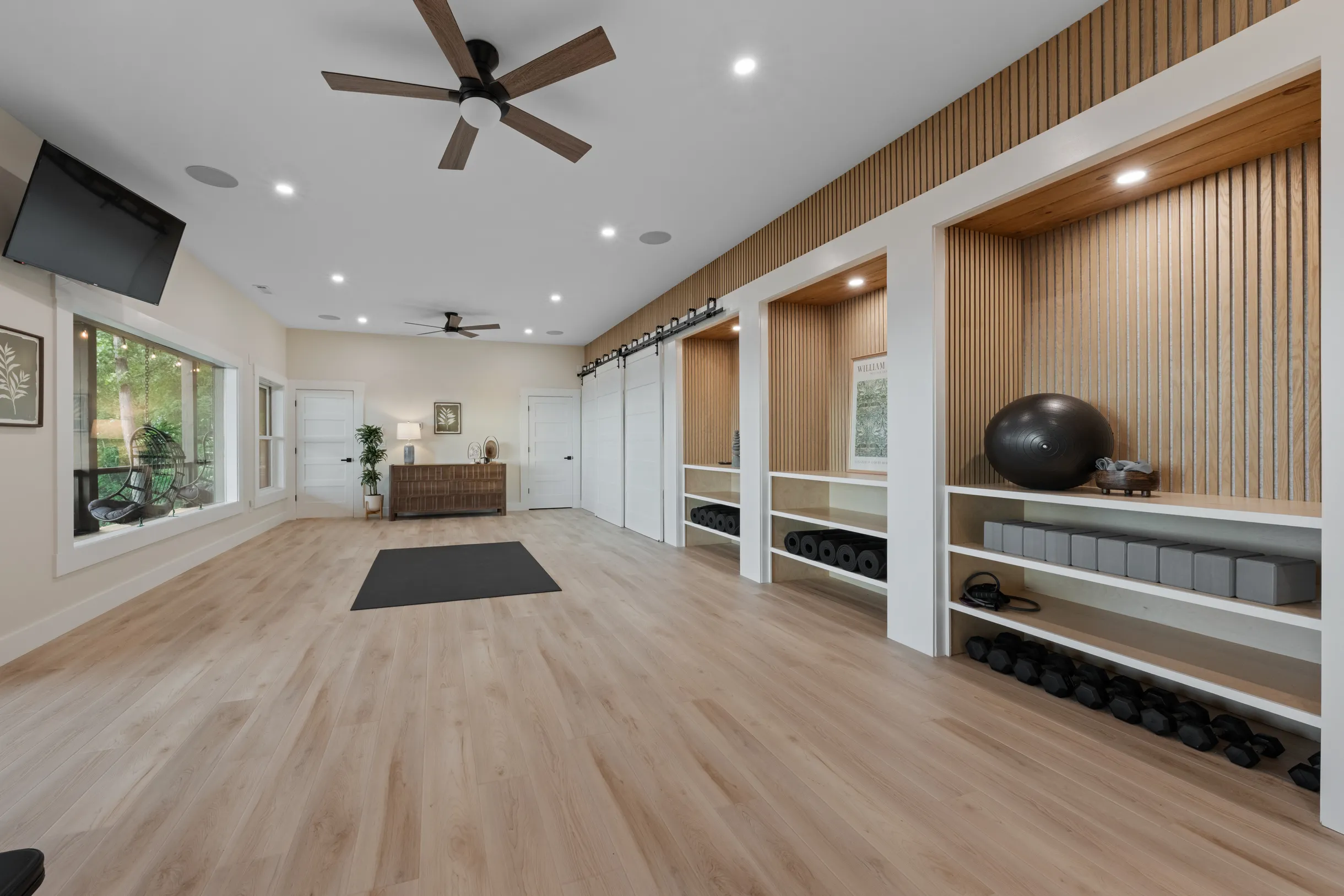 Blue Ridge Luxe, 180 Mtn Views, Sunsets, Sauna, Spa #75