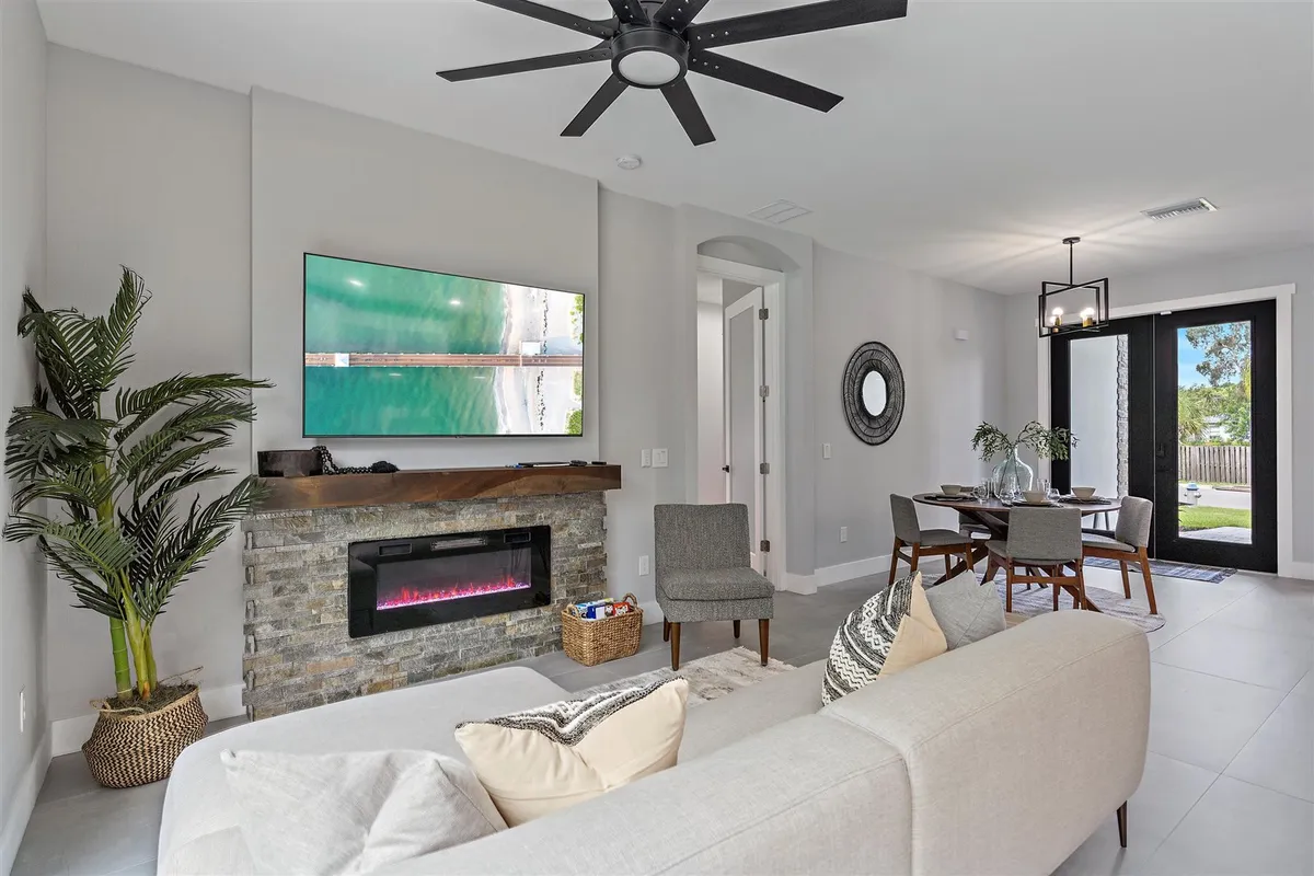 Wander Bradenton Waterfront #52