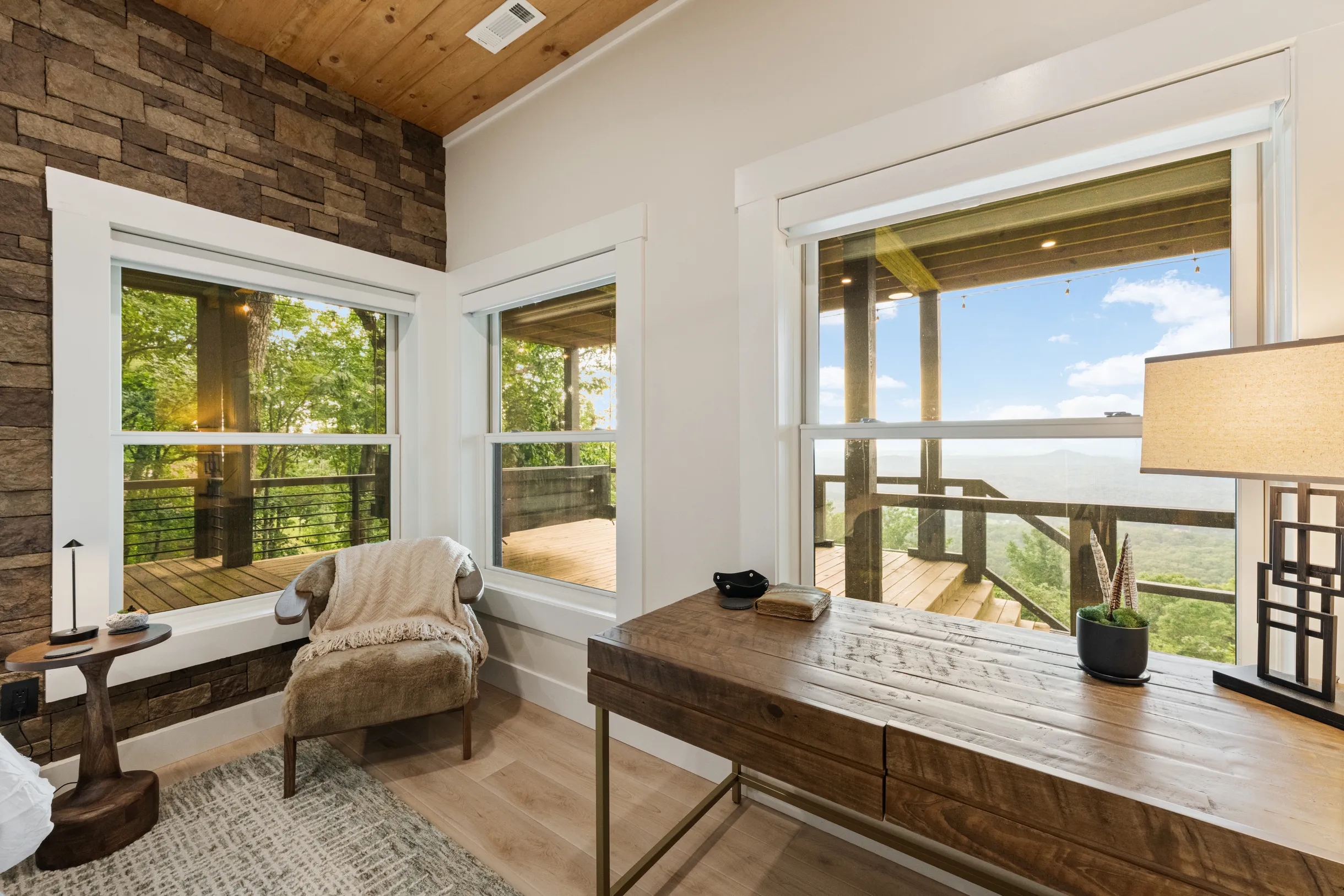 Blue Ridge Luxe, 180 Mtn Views, Sunsets, Sauna, Spa #76