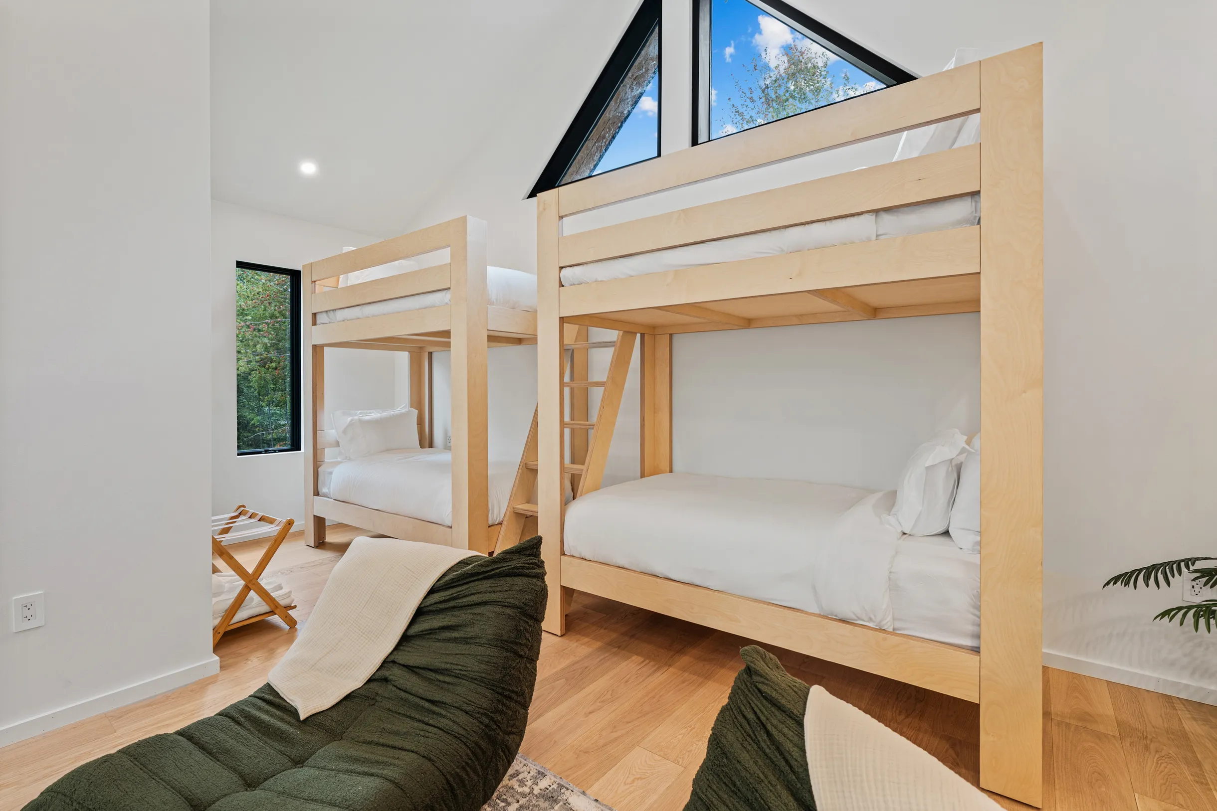 Wander Hunter Mountain #12