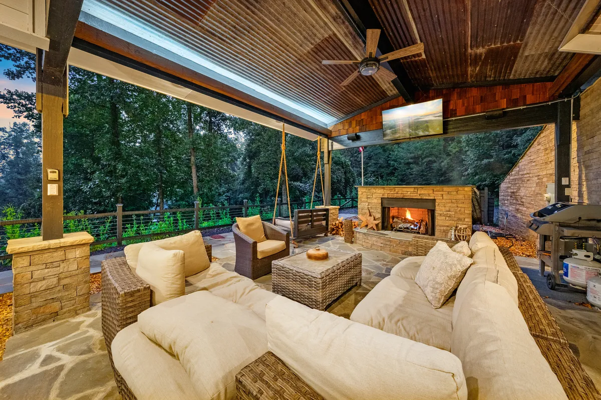 Wander Georgia Bluff