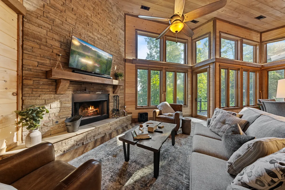 Wander Georgia Bluff