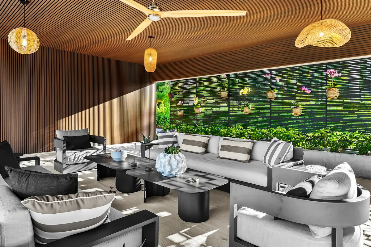 Wander North Miami Villa