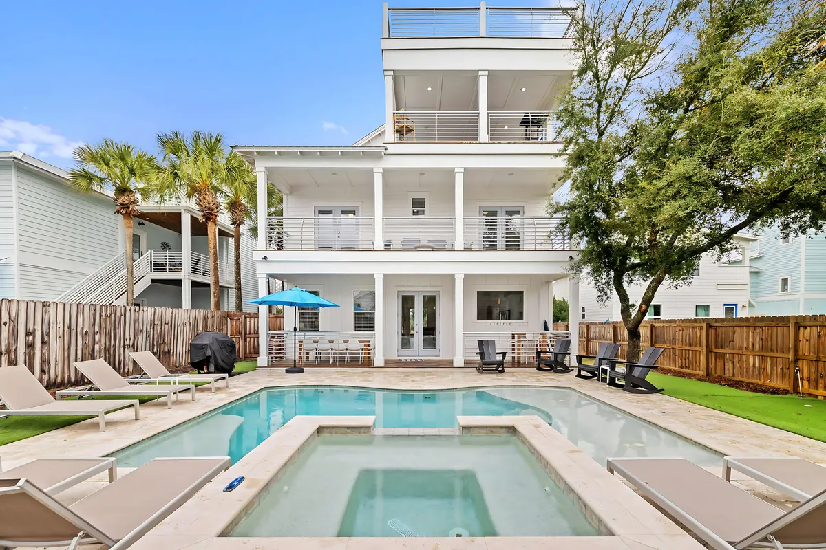 Wander Destin Escape #1