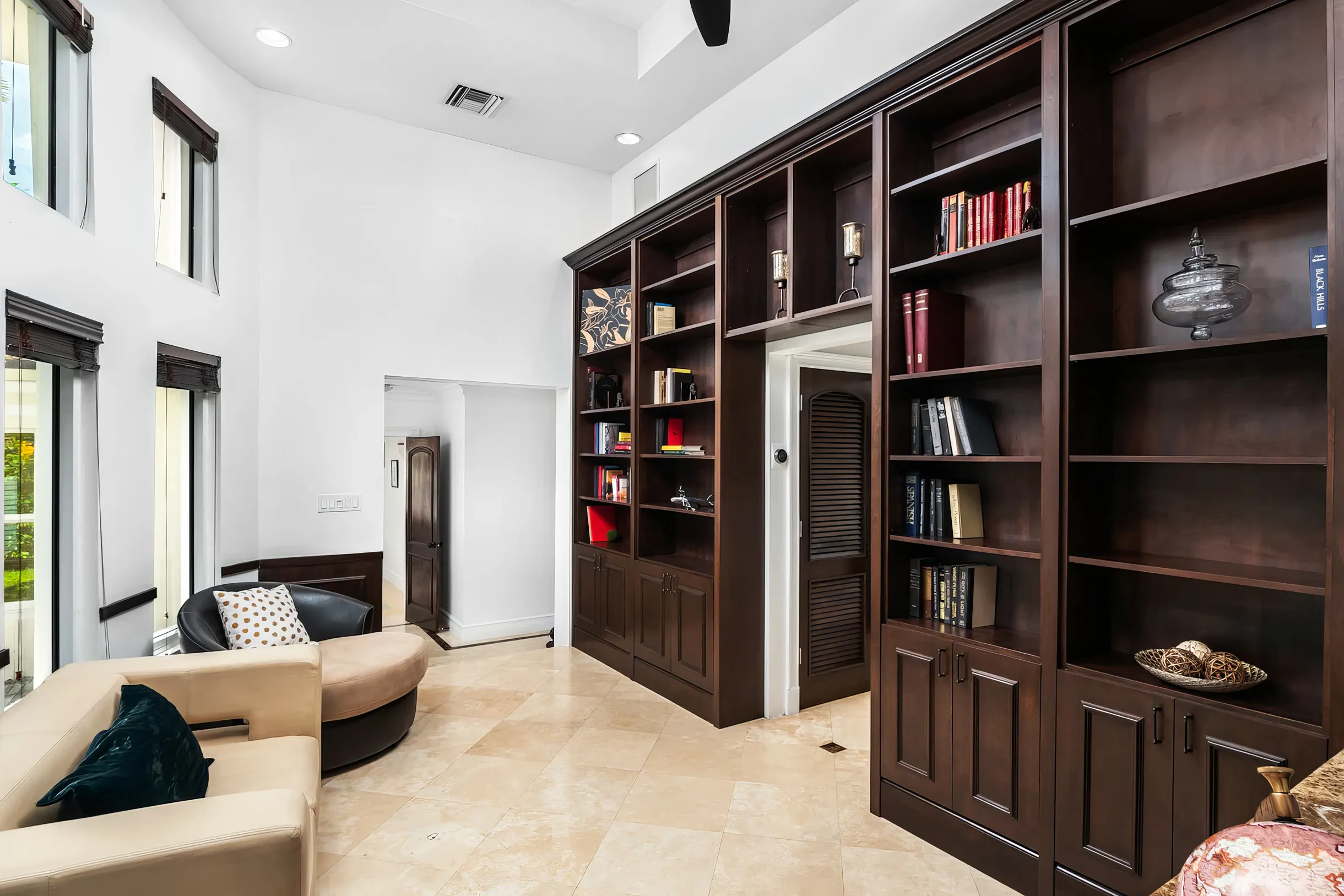 Massive Villa, Movie theater, Pool, & Jacuzzi ! #35