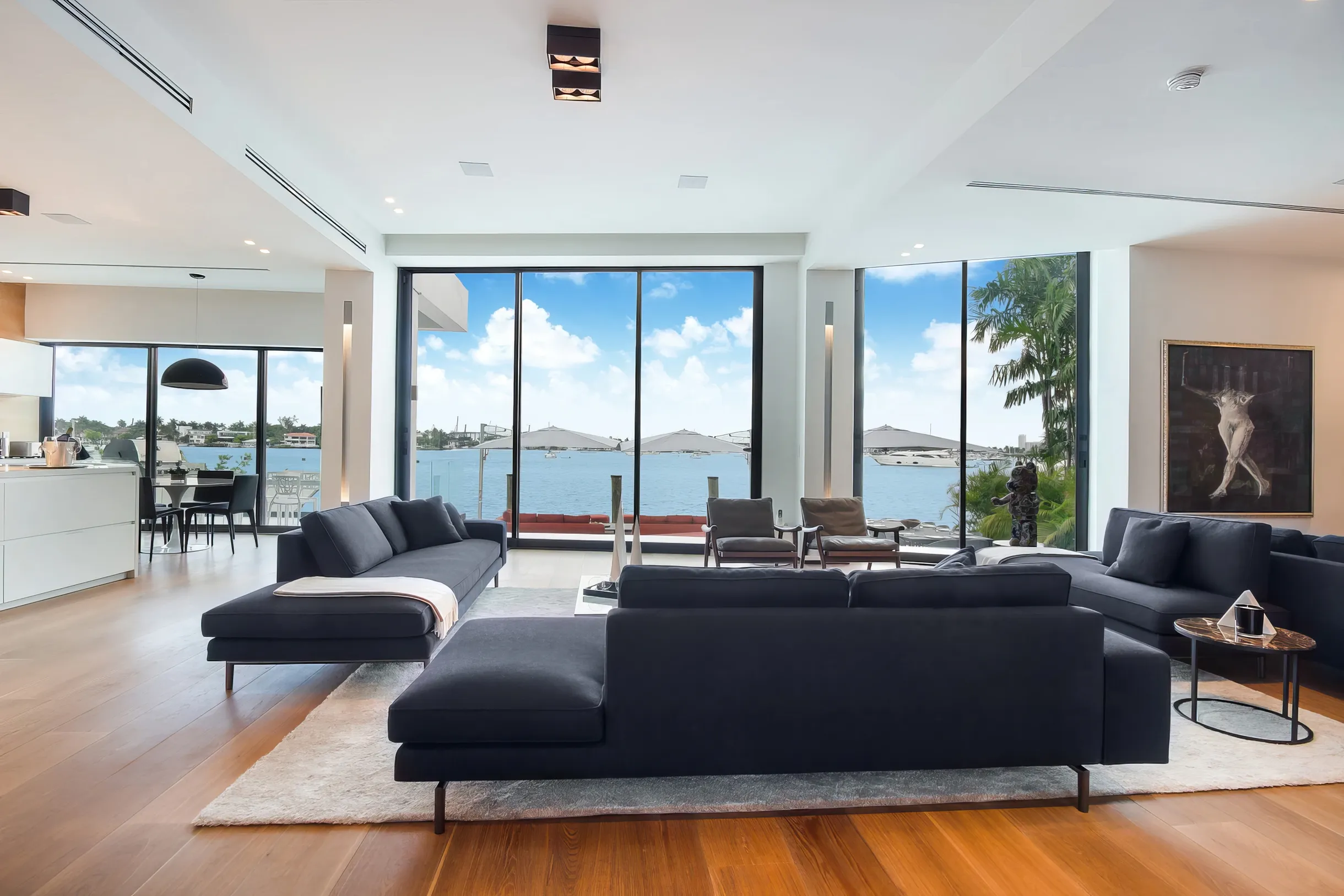 Waterfront Villa - Rooftop Pool & Spa - Theater #4