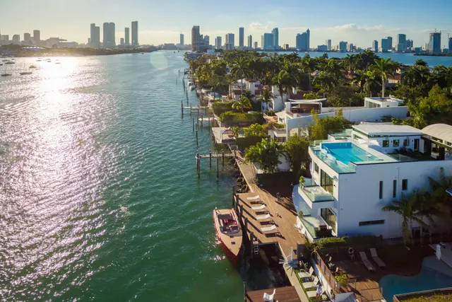Wander Miami Beach Sanctuary #4