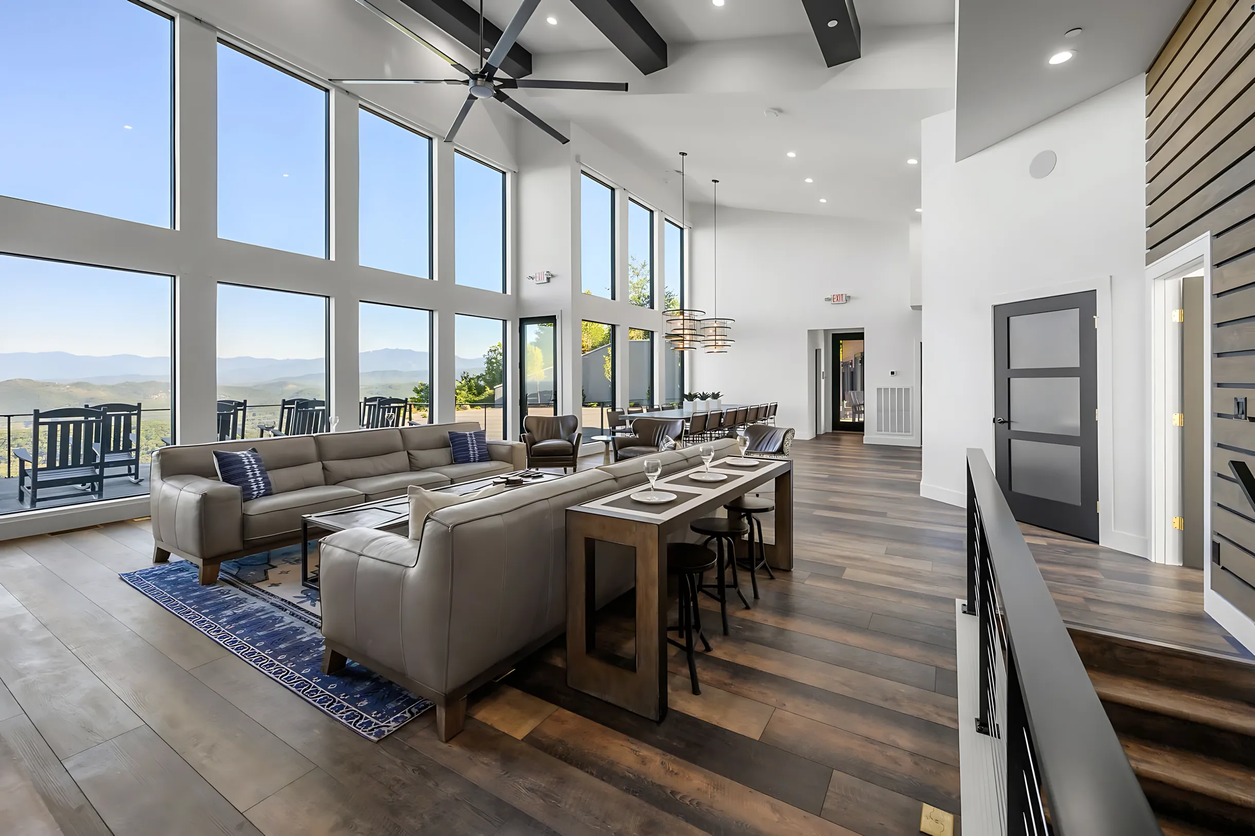 Wander Pigeon Vista #28